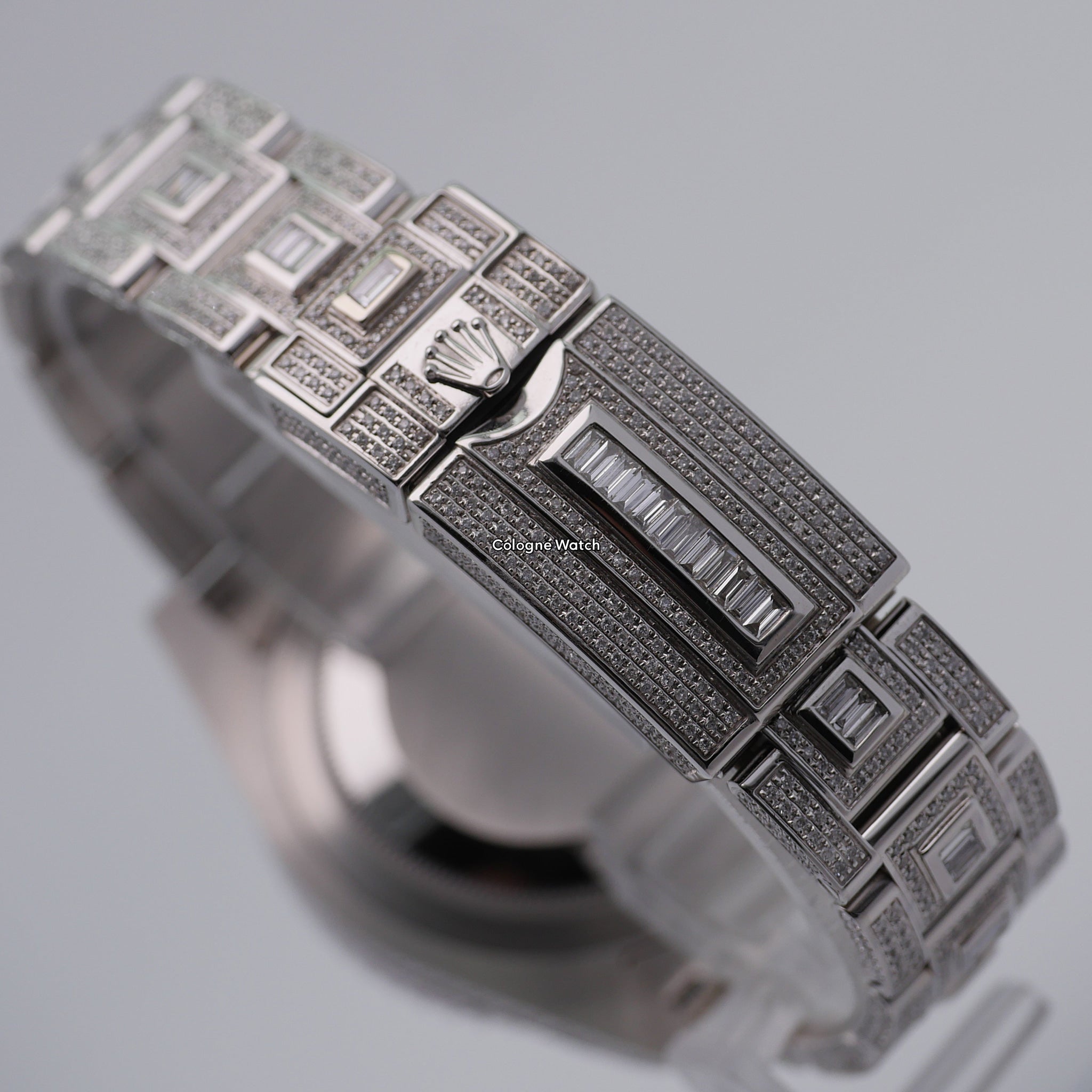 Rolex Explorer II 216570 - 2018