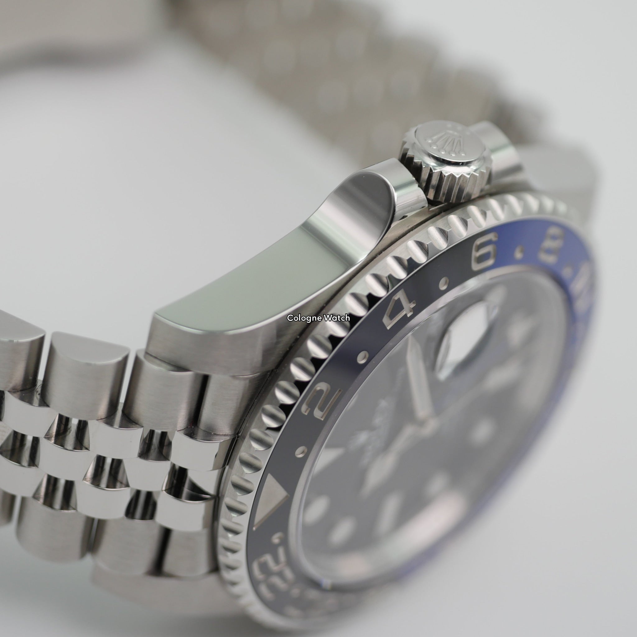 Rolex GMT-Master II Stahl 126710BLNR - 2022