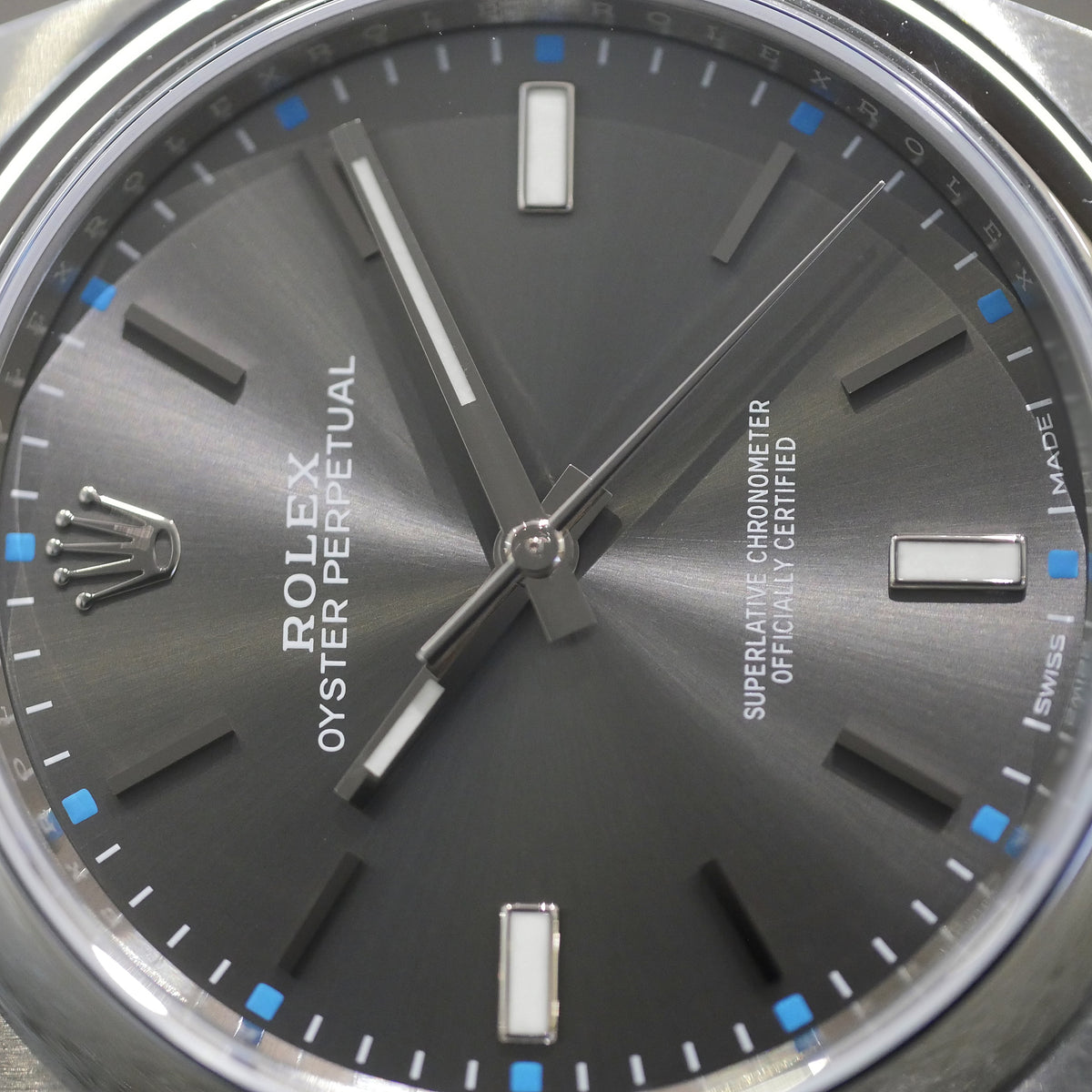 Rolex Oyster Perpetual 39 Stahl 114300 - 2015