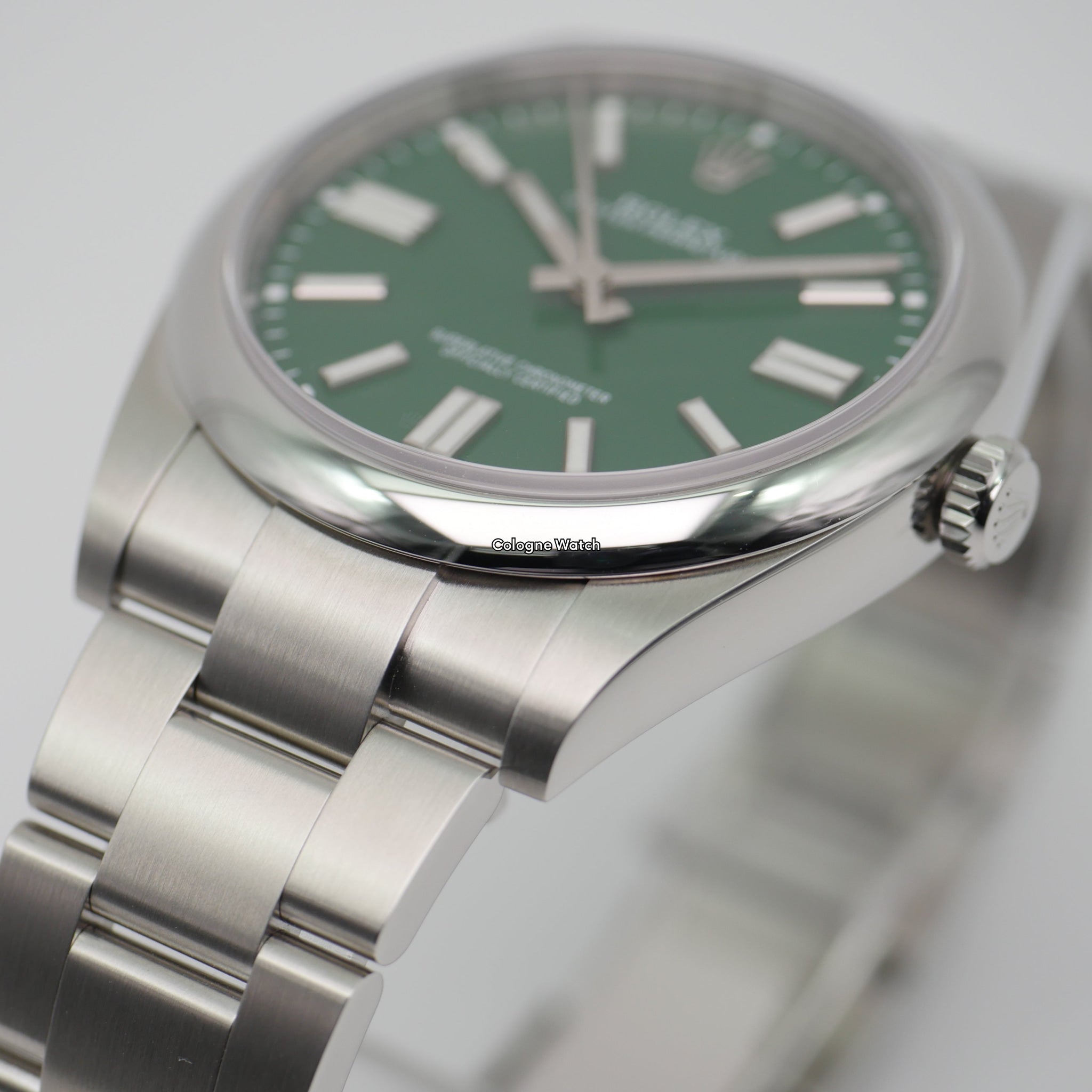 Rolex Oyster Perpetual 41 Steel 124300 - 2025