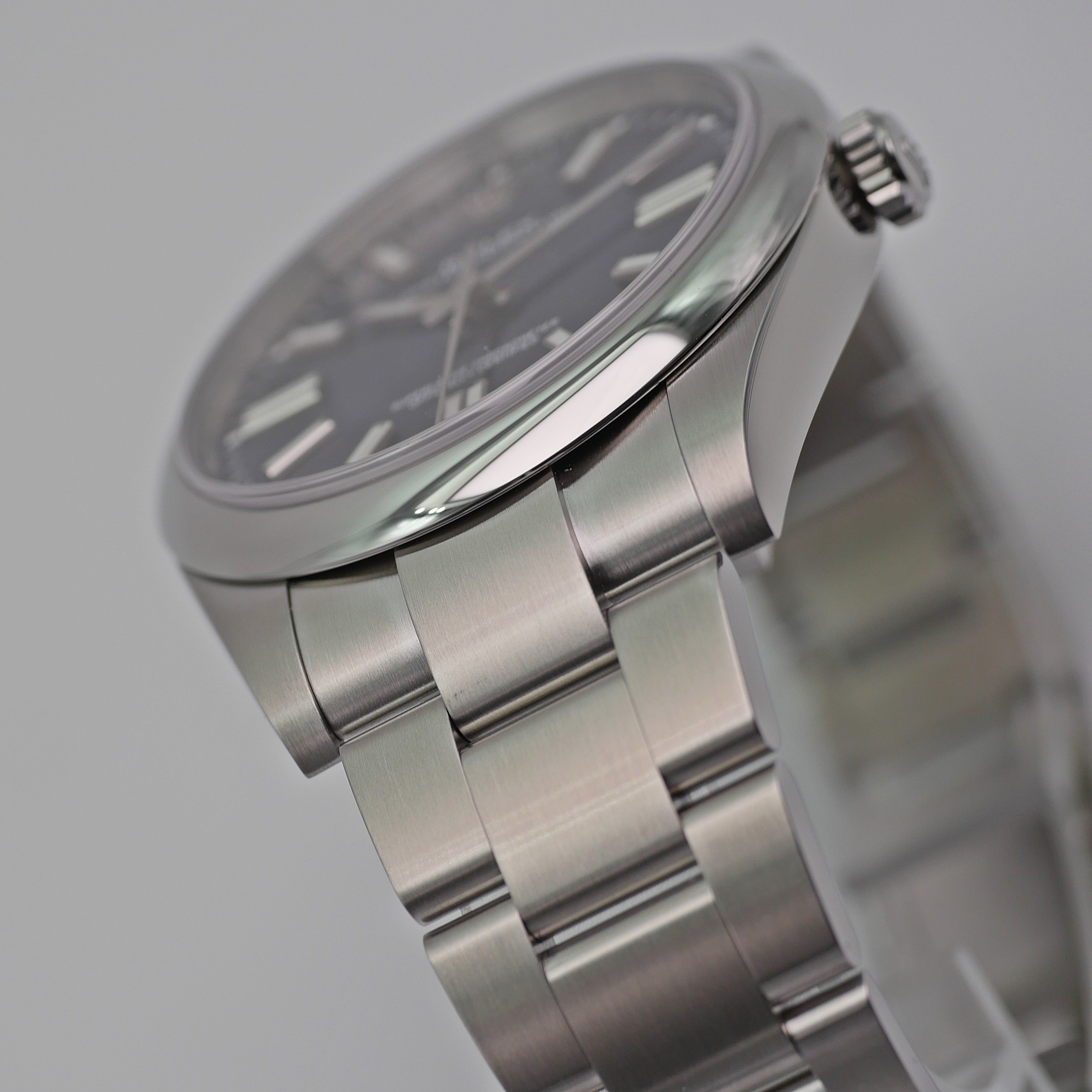 Rolex Oyster Perpetual 41 Stahl 124300 - 2021