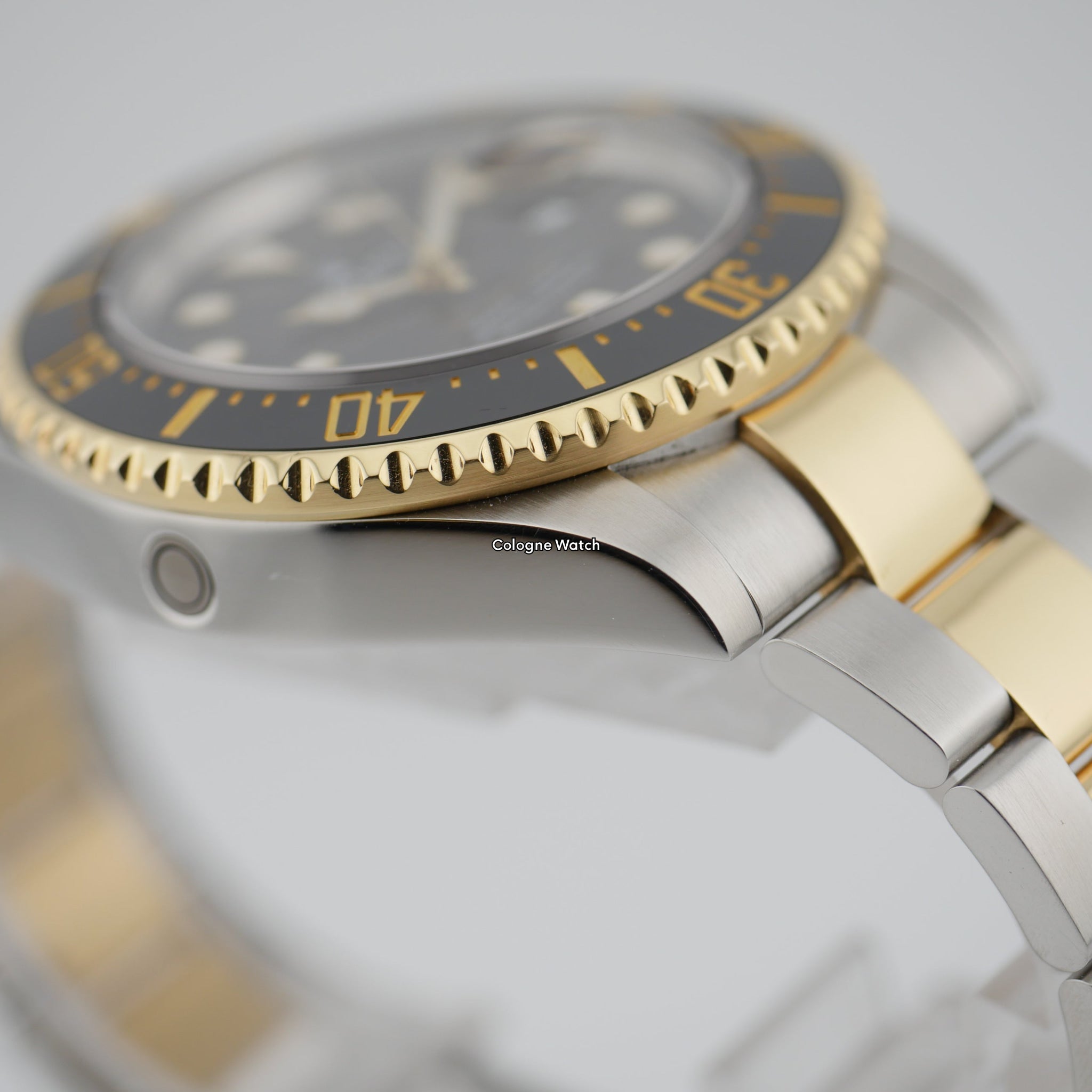 Rolex Sea-Dweller 43 Stahl / Gelbgold 126603 - 2021