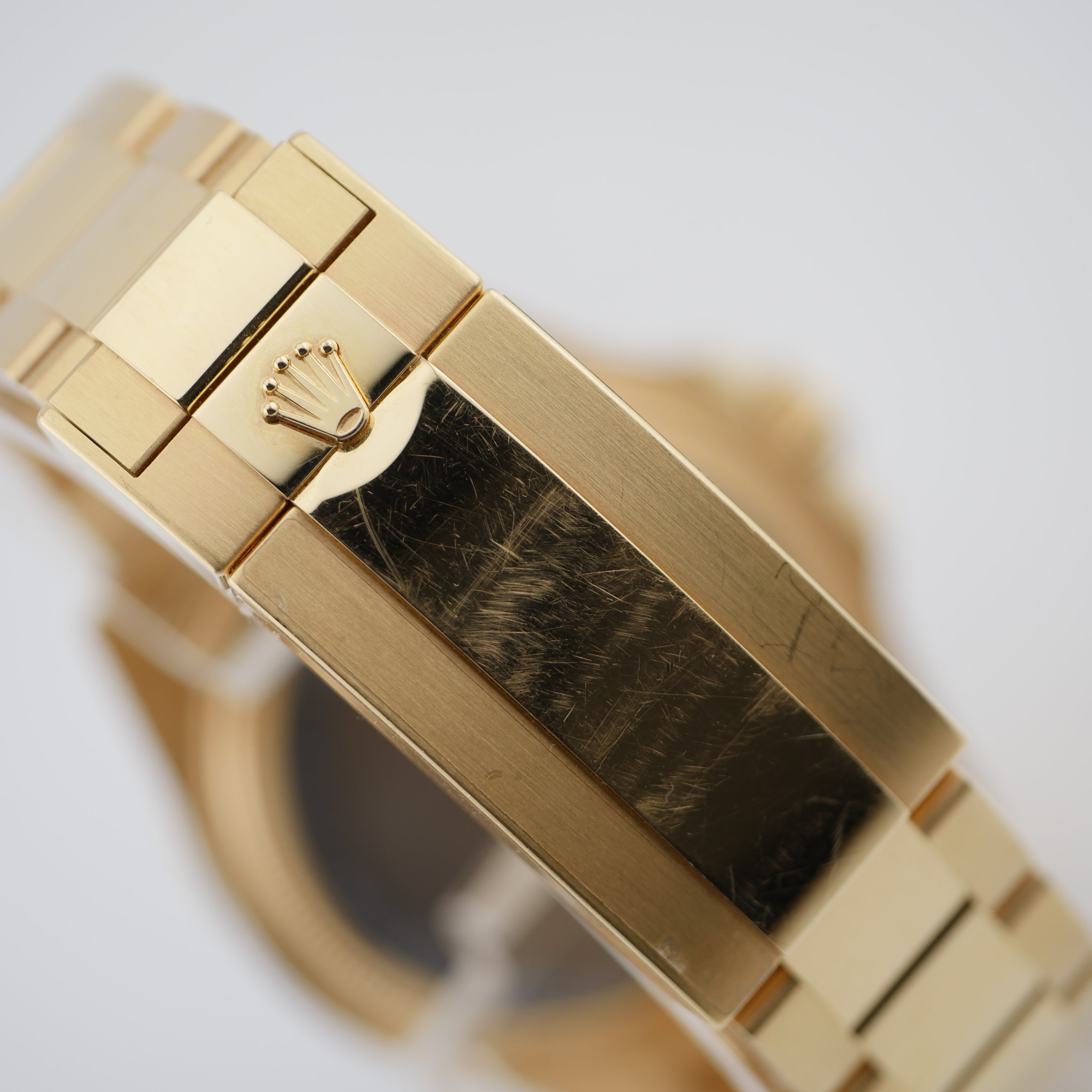 Rolex Sea-Dweller Deepsea Yellow Gold 136668LB - 2024