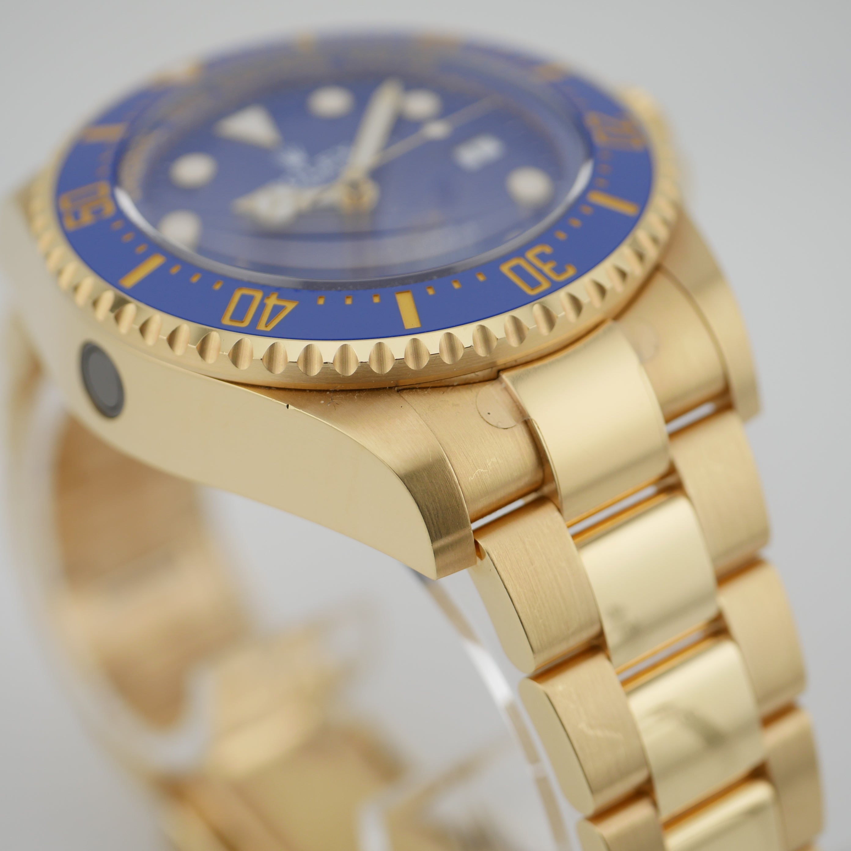 Rolex Sea-Dweller Deepsea Yellow Gold 136668LB - 2024