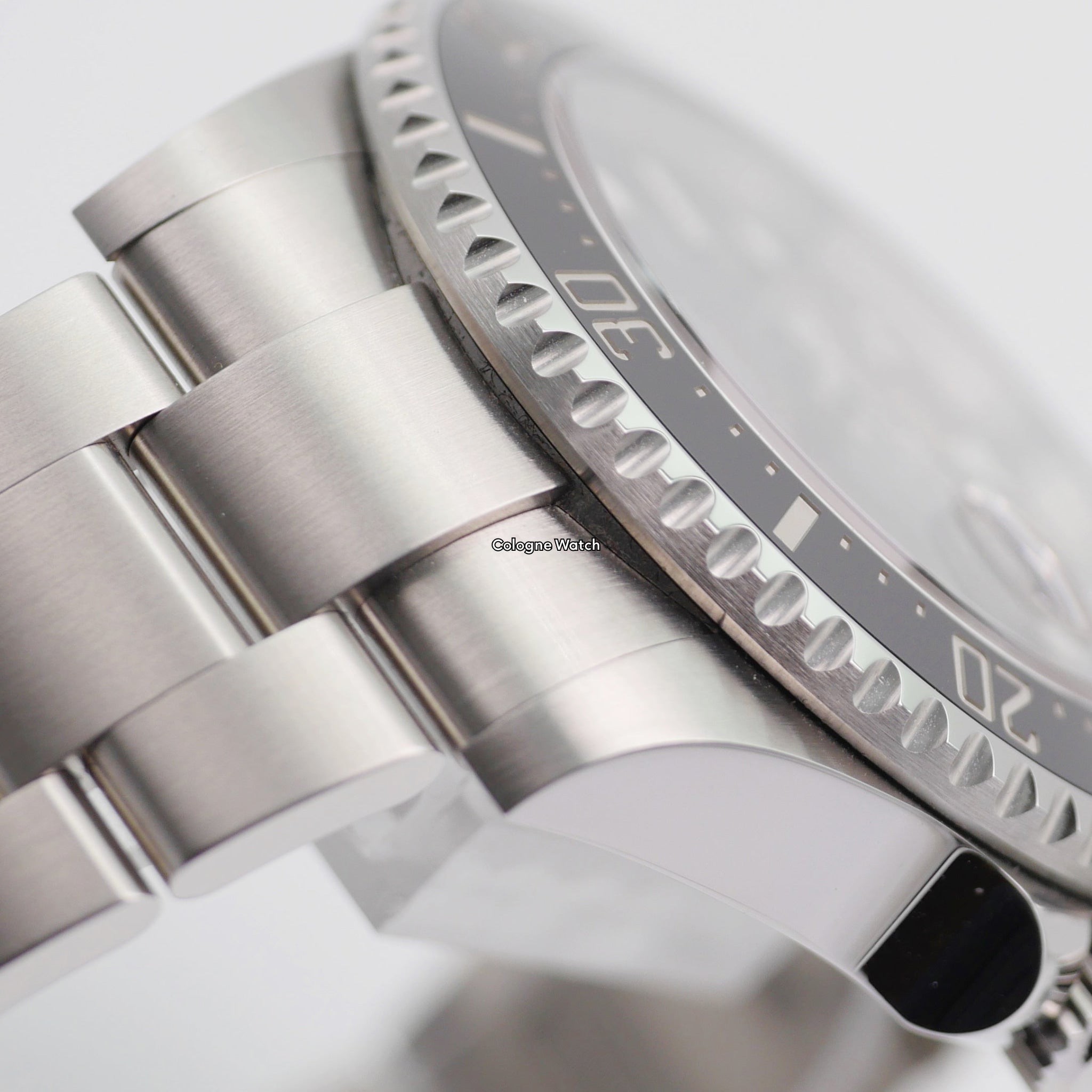 Rolex Sea-Dweller 126600 - 2020