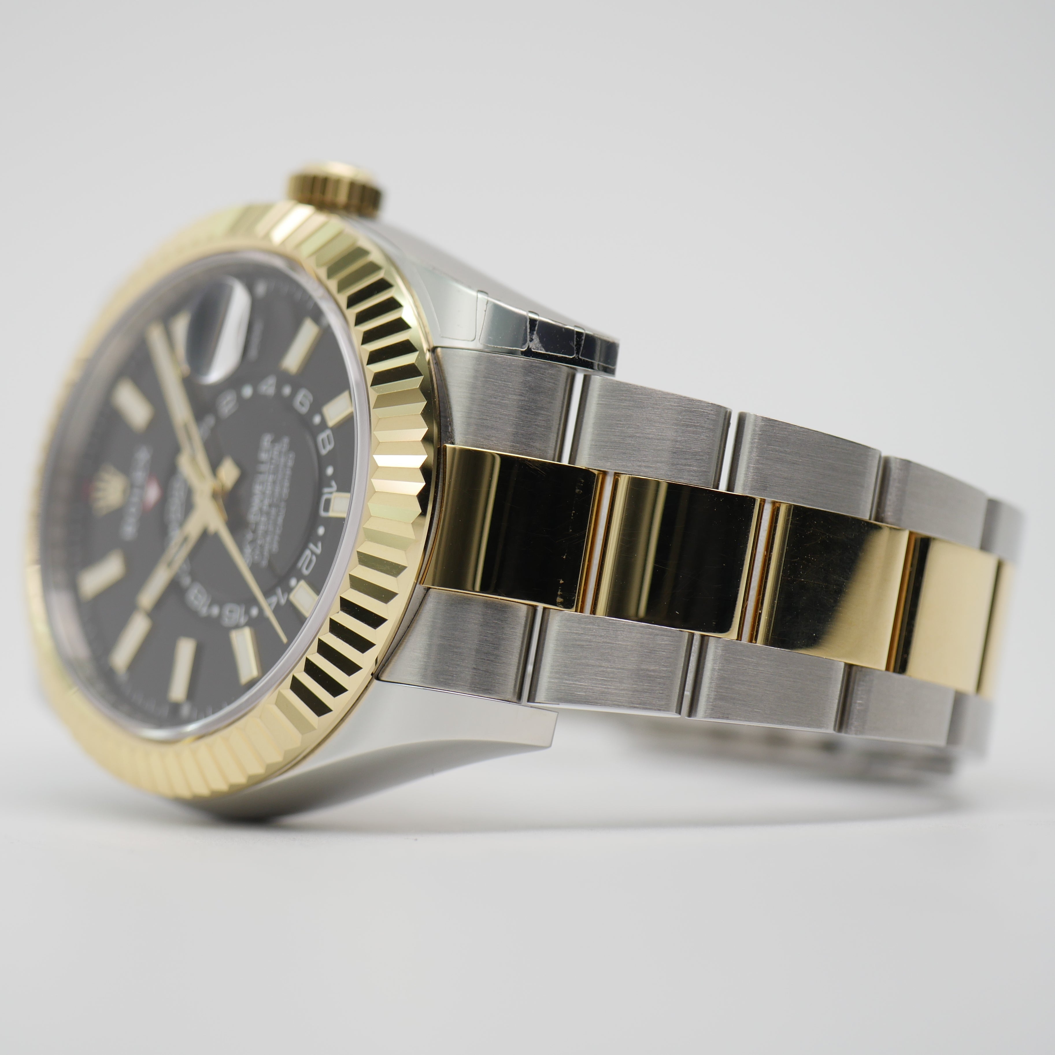Rolex Sky-Dweller Stahl / Gelbgold 326933 - 2018