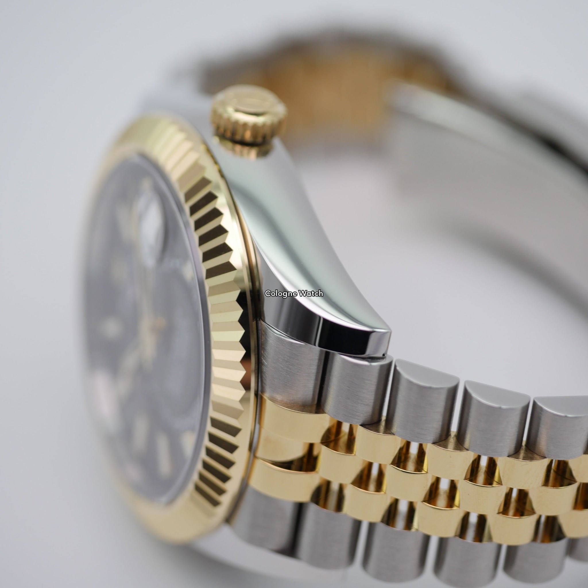 Rolex Sky Dweller 33693 - 2023