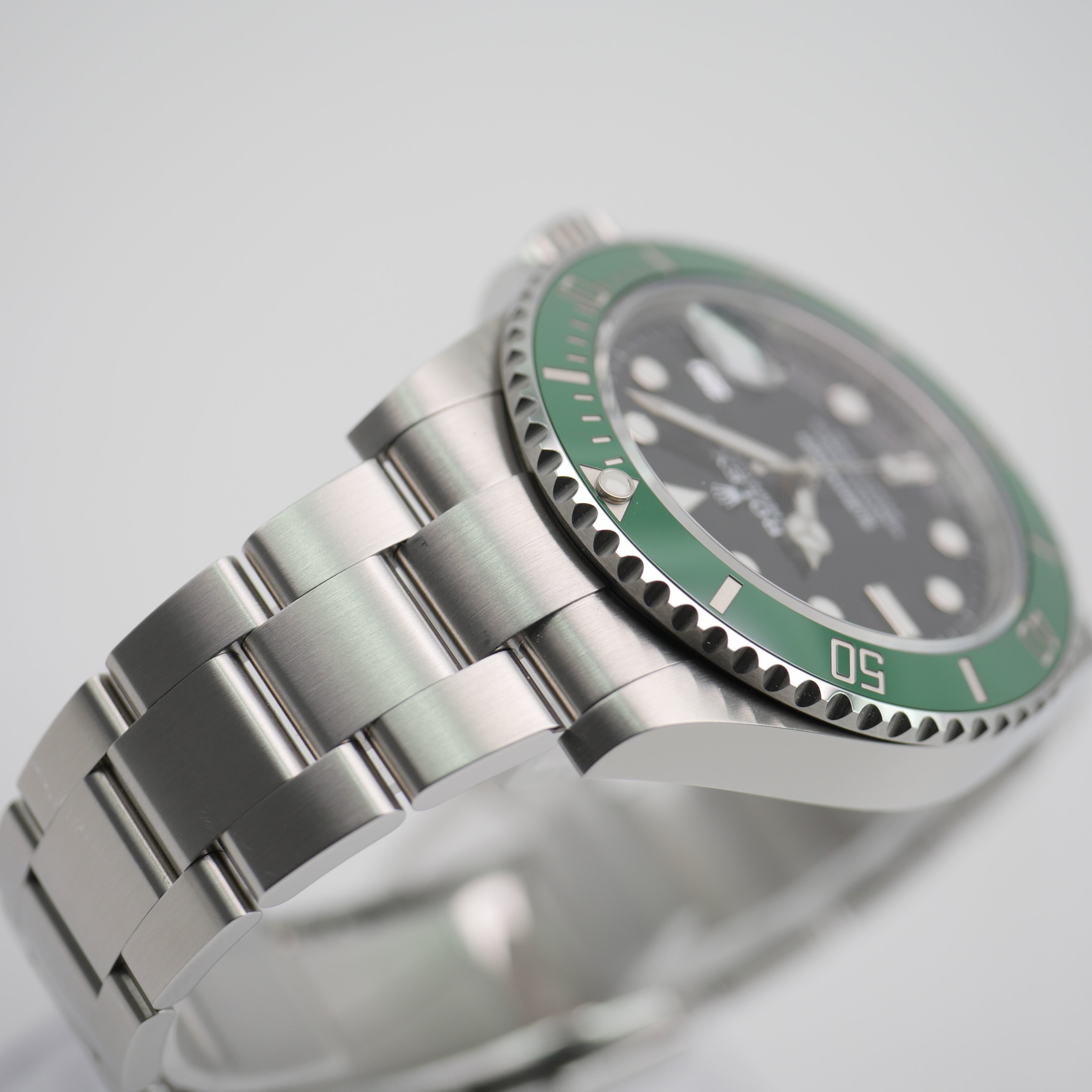 Rolex Submariner Date Steel 126610LV - 2025 "Starbucks"