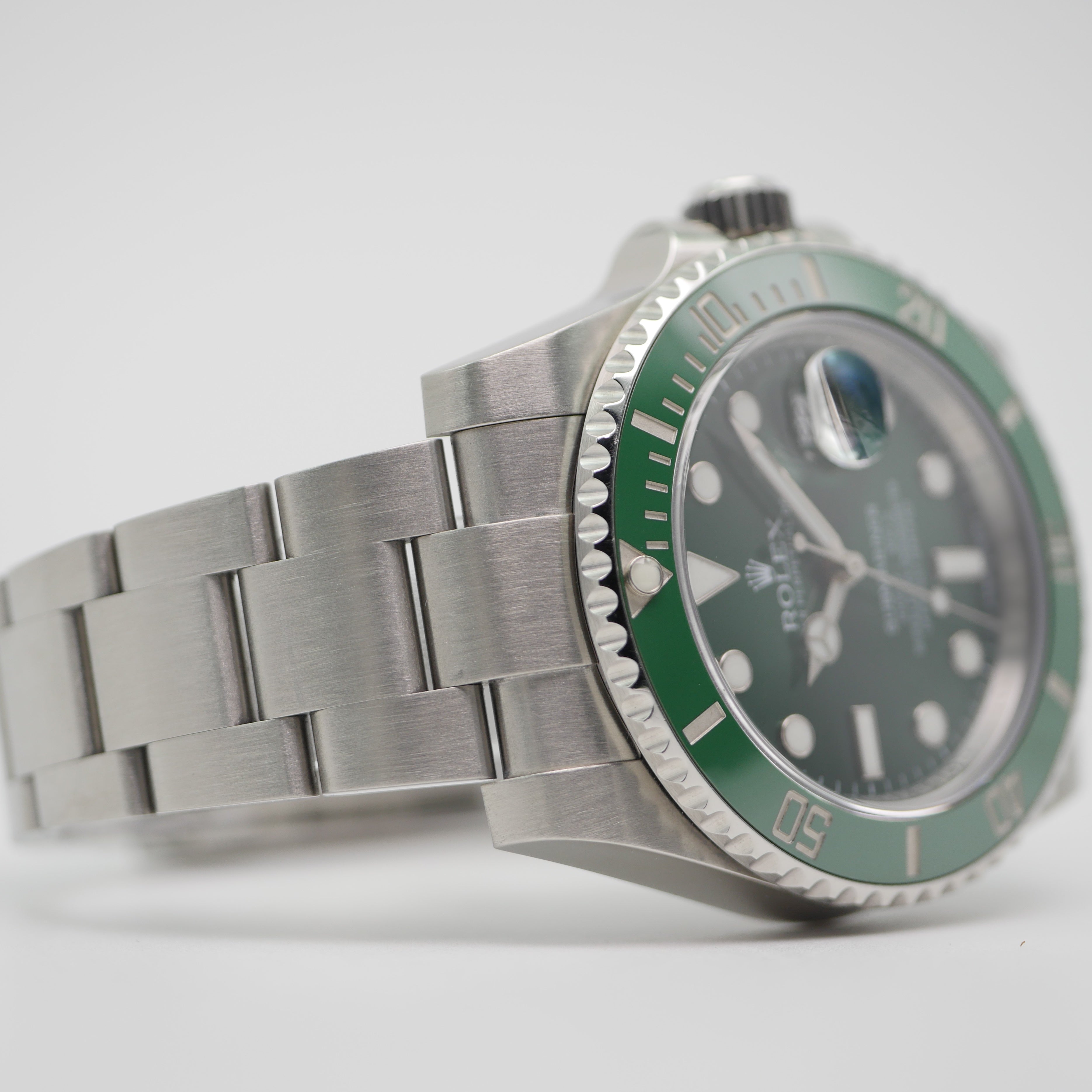 Rolex Submariner Date Steel 116610LV - 2018