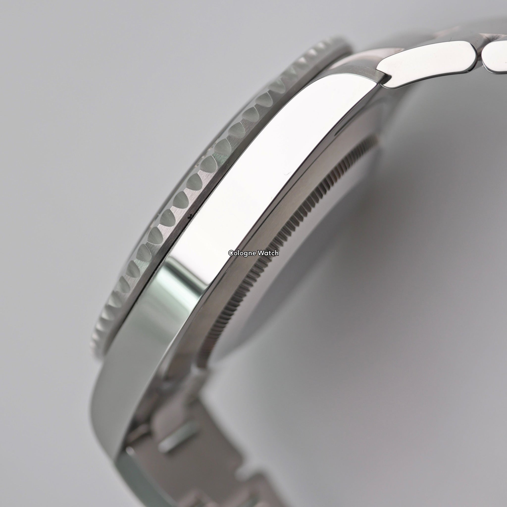 Rolex Submariner 126610LV - 2022