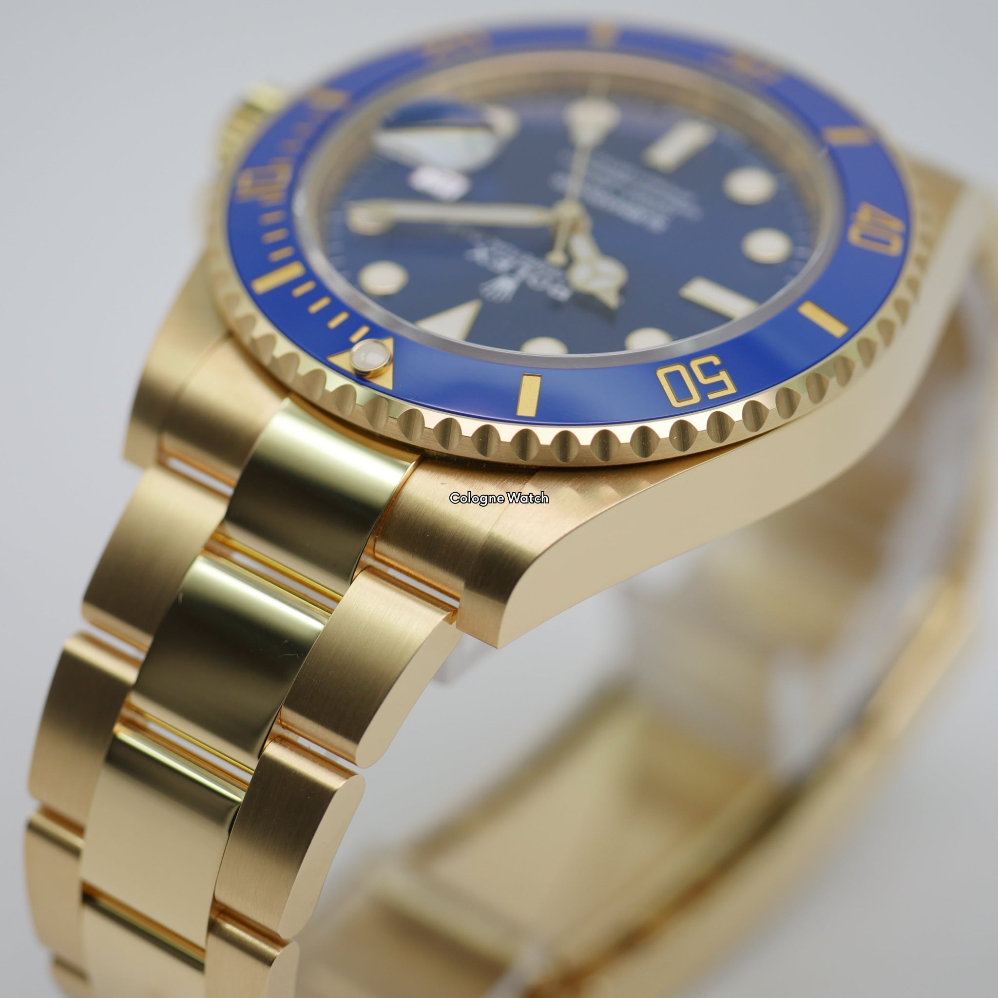 Rolex Submariner 41 Yellow Gold 126618LN - 2021