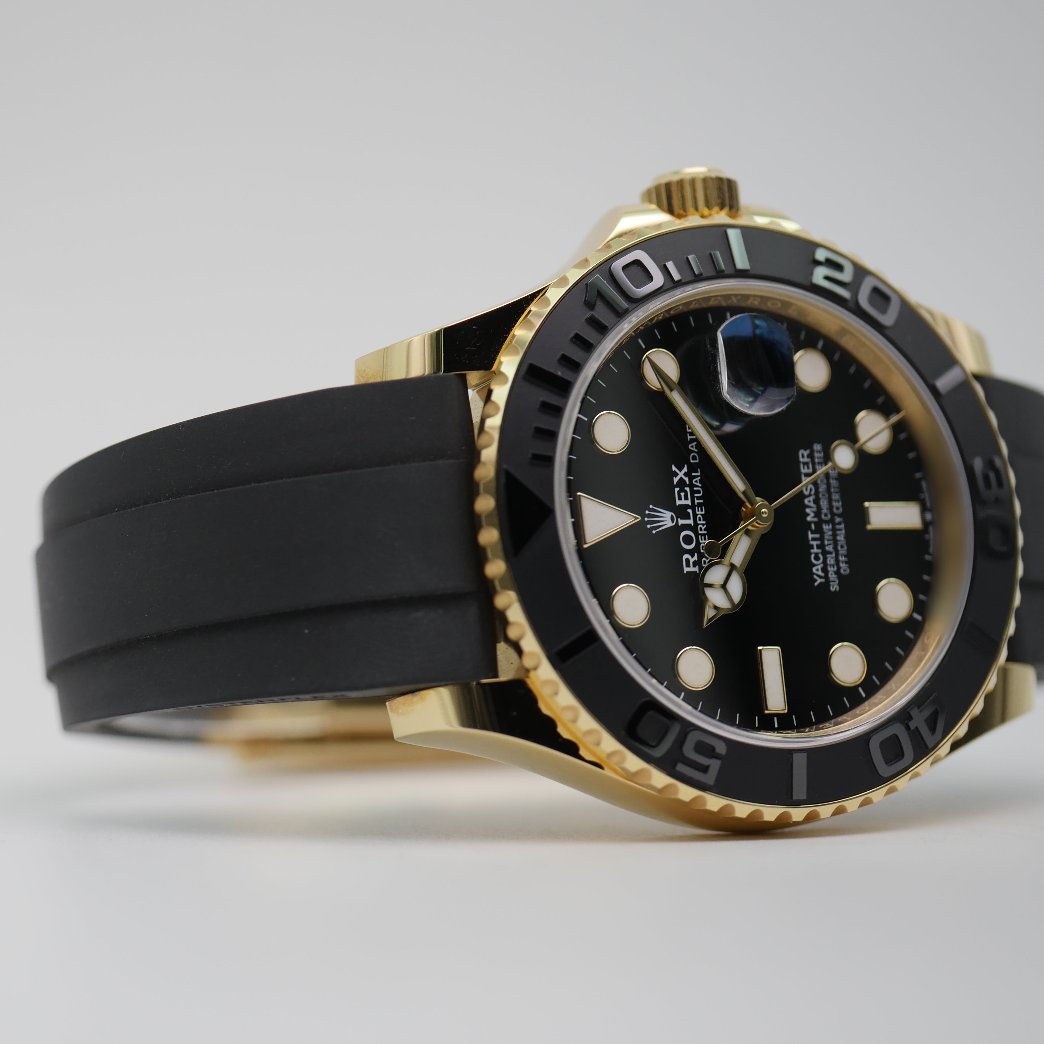 Rolex Yacht-Master 42 Gelbgold 226658 - 2022