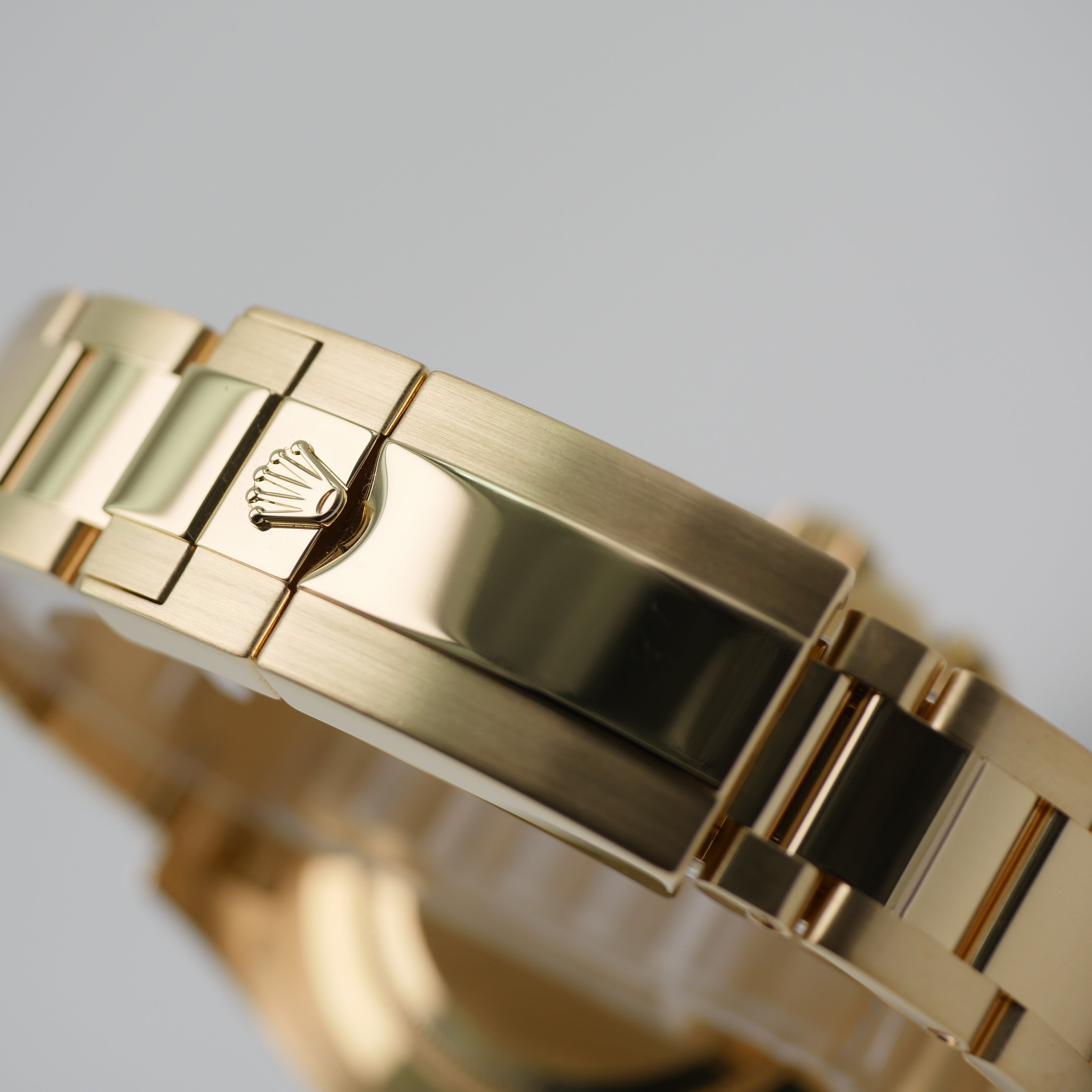 Rolex Yacht-Master II Gelbgold 116688 - 2022