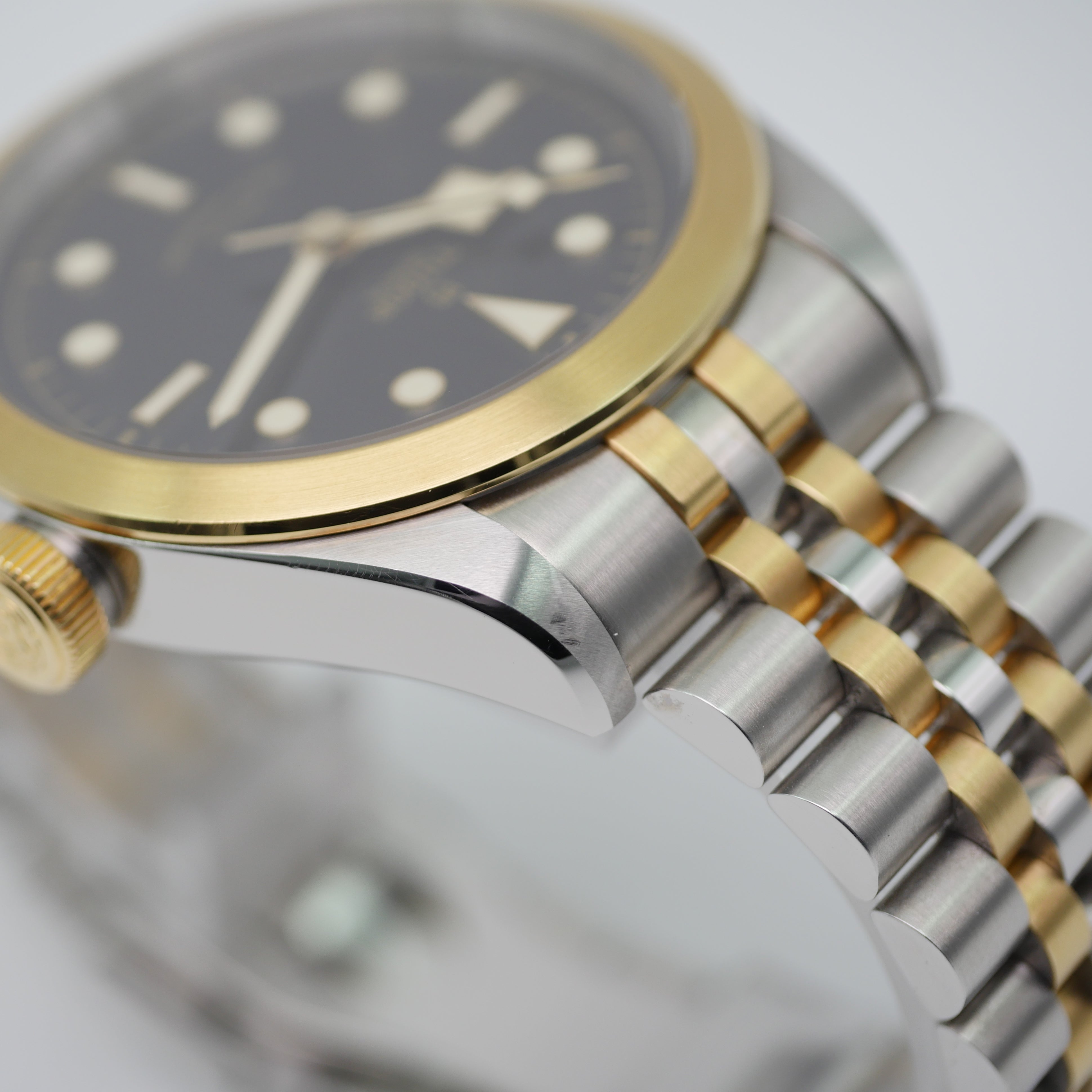 Tudor Black Bay 41 Stahl / Gelbgold 79543 - 2020