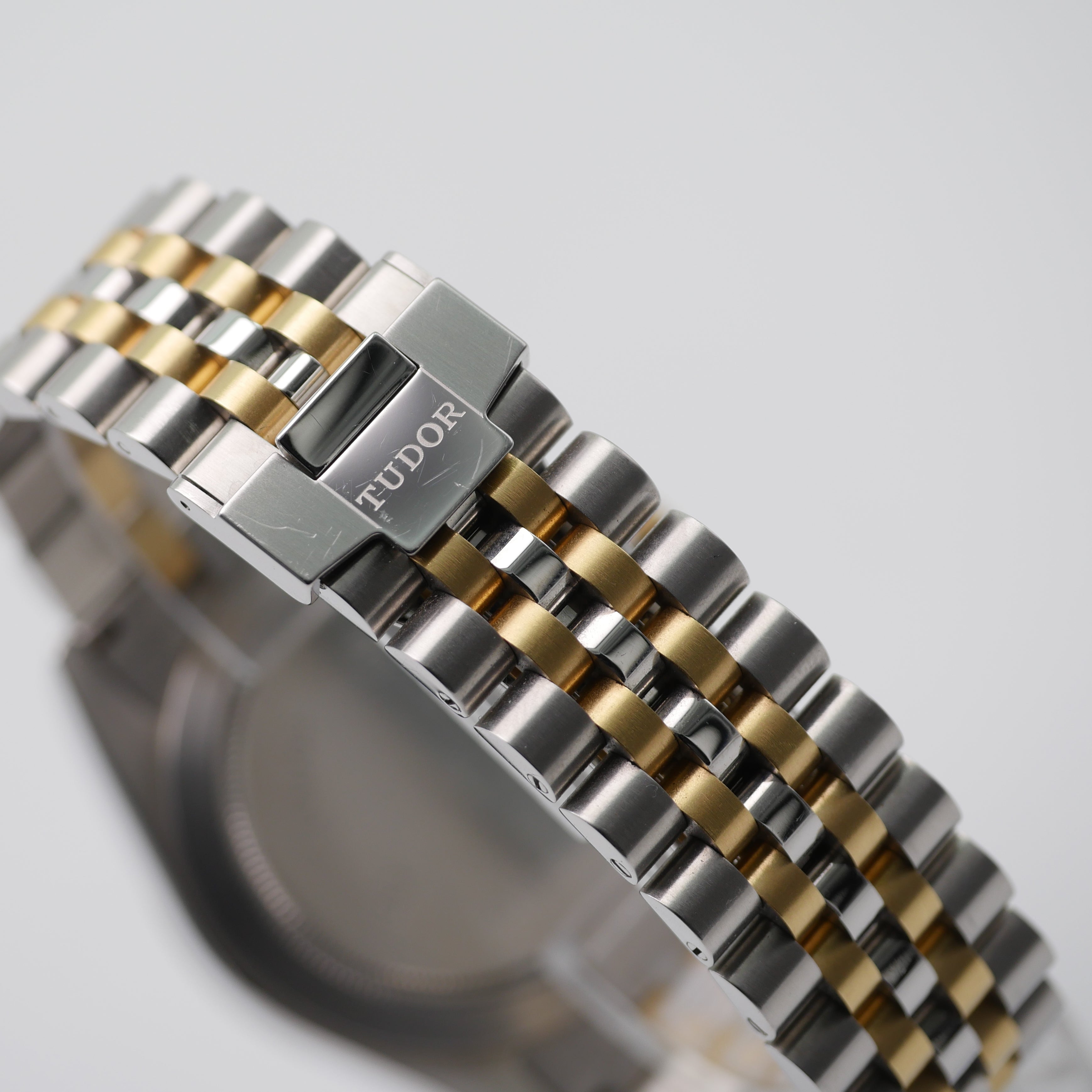 Tudor Black Bay 41 Stahl / Gelbgold 79543 - 2020