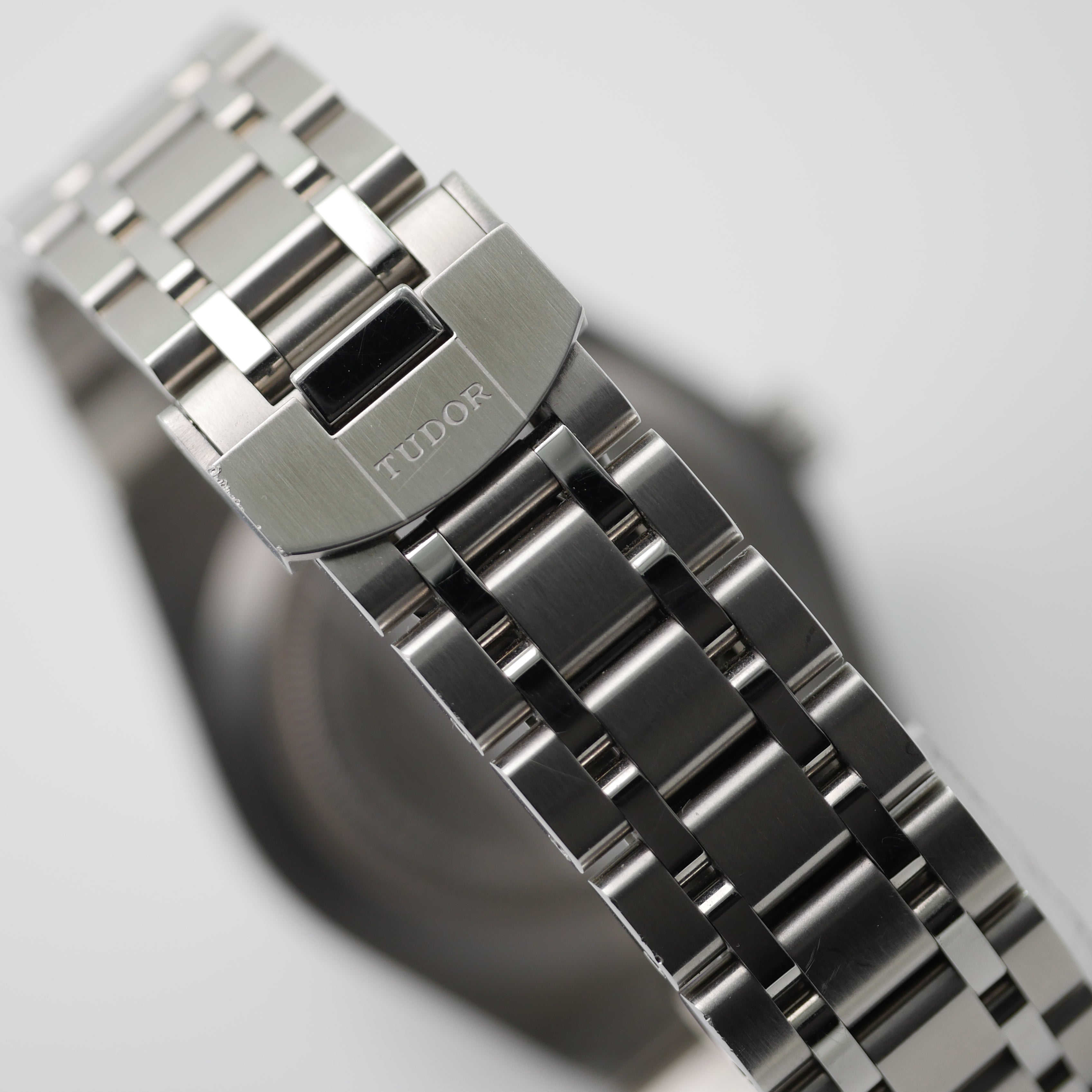 Tudor Royal Stahl 28500 - 2022