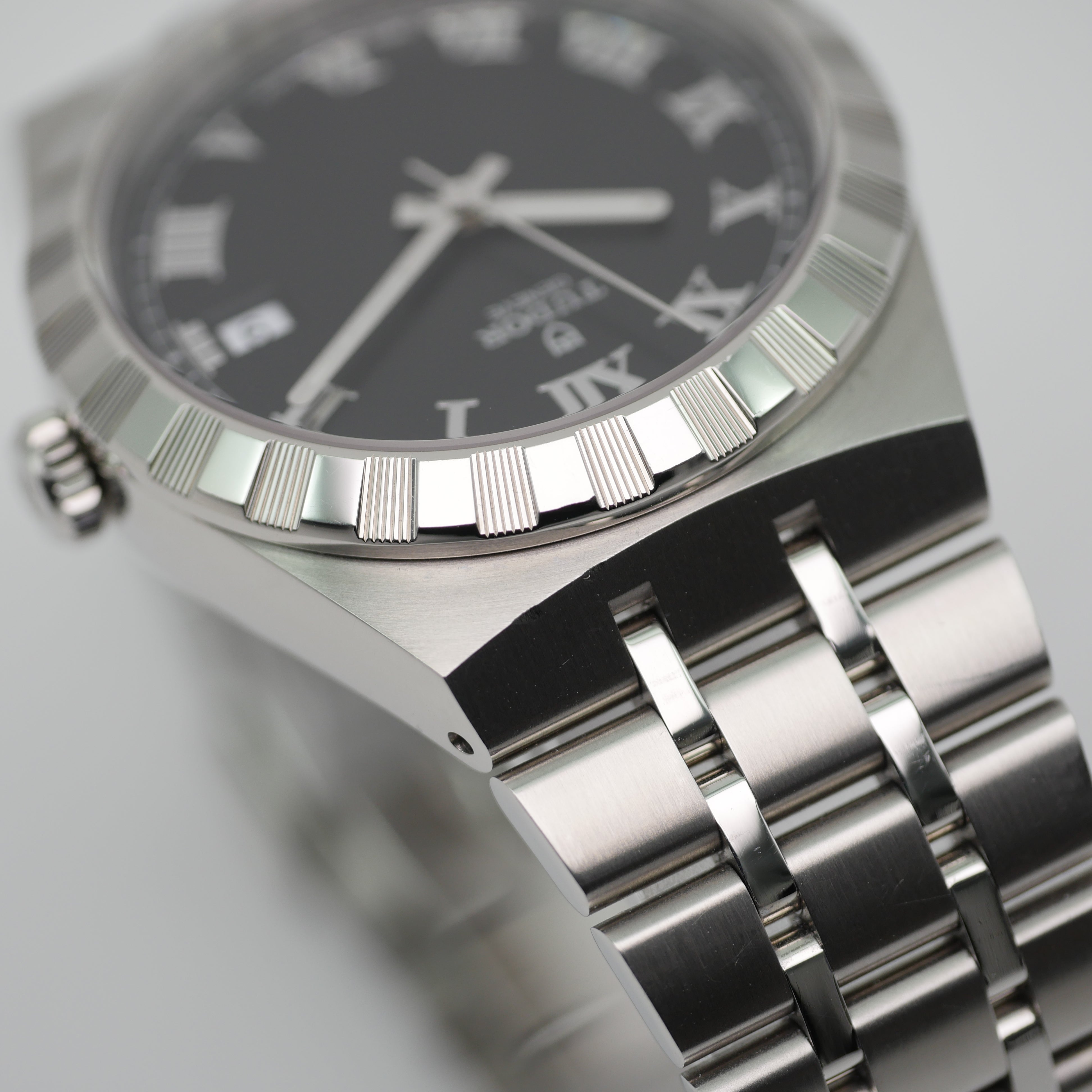 Tudor Royal Stahl 28500 - 2022