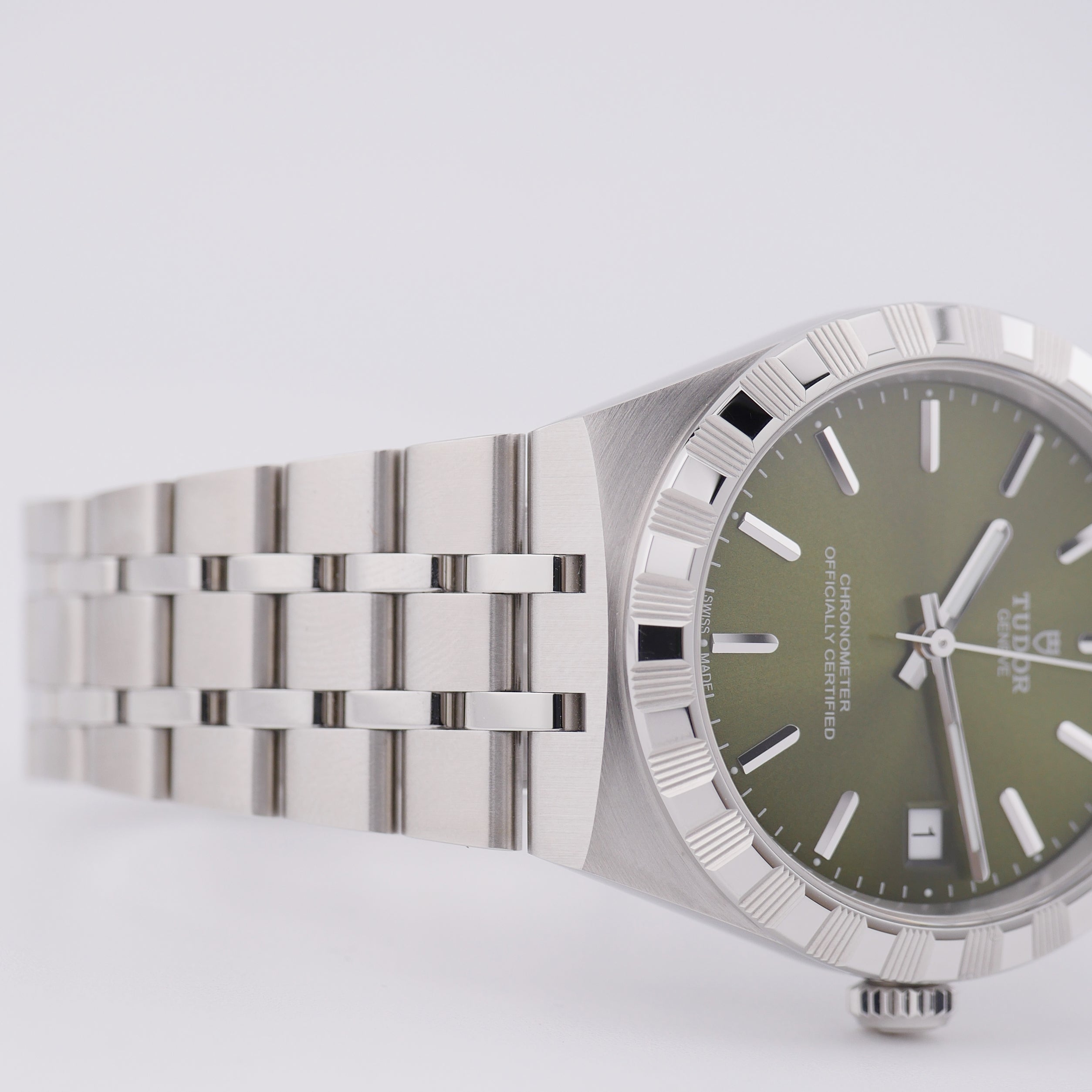 Tudor Royal Steel 2836C1A0 - 2026