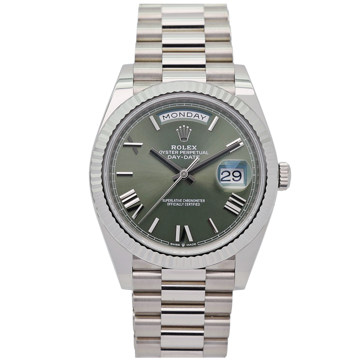 Rolex Day-Date 40 Weißgold 228239 "Olive Dial" - 2022