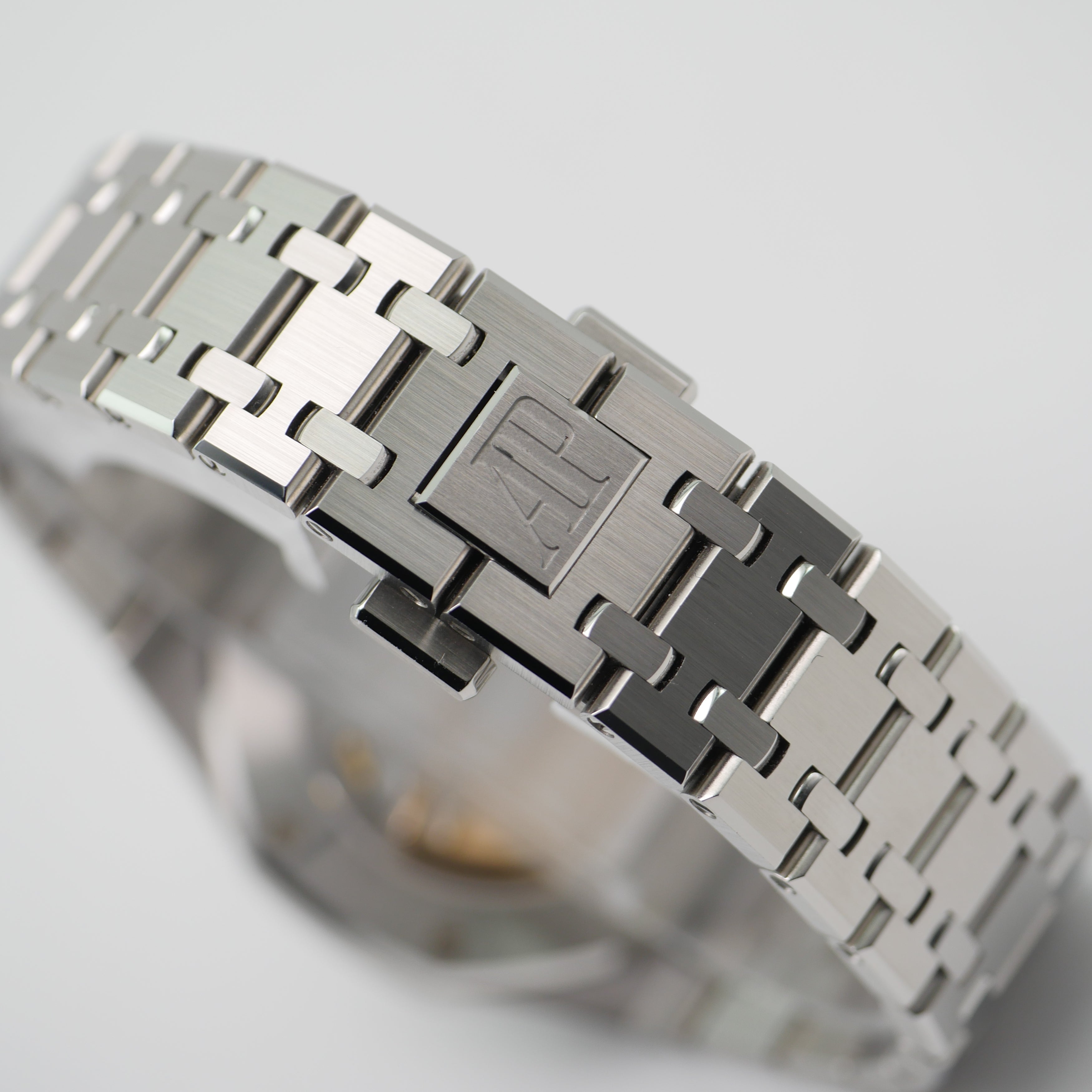 Audemars Piguet Lady Royal Oak Stahl 77350ST.OO.1261ST.01 - 2022
