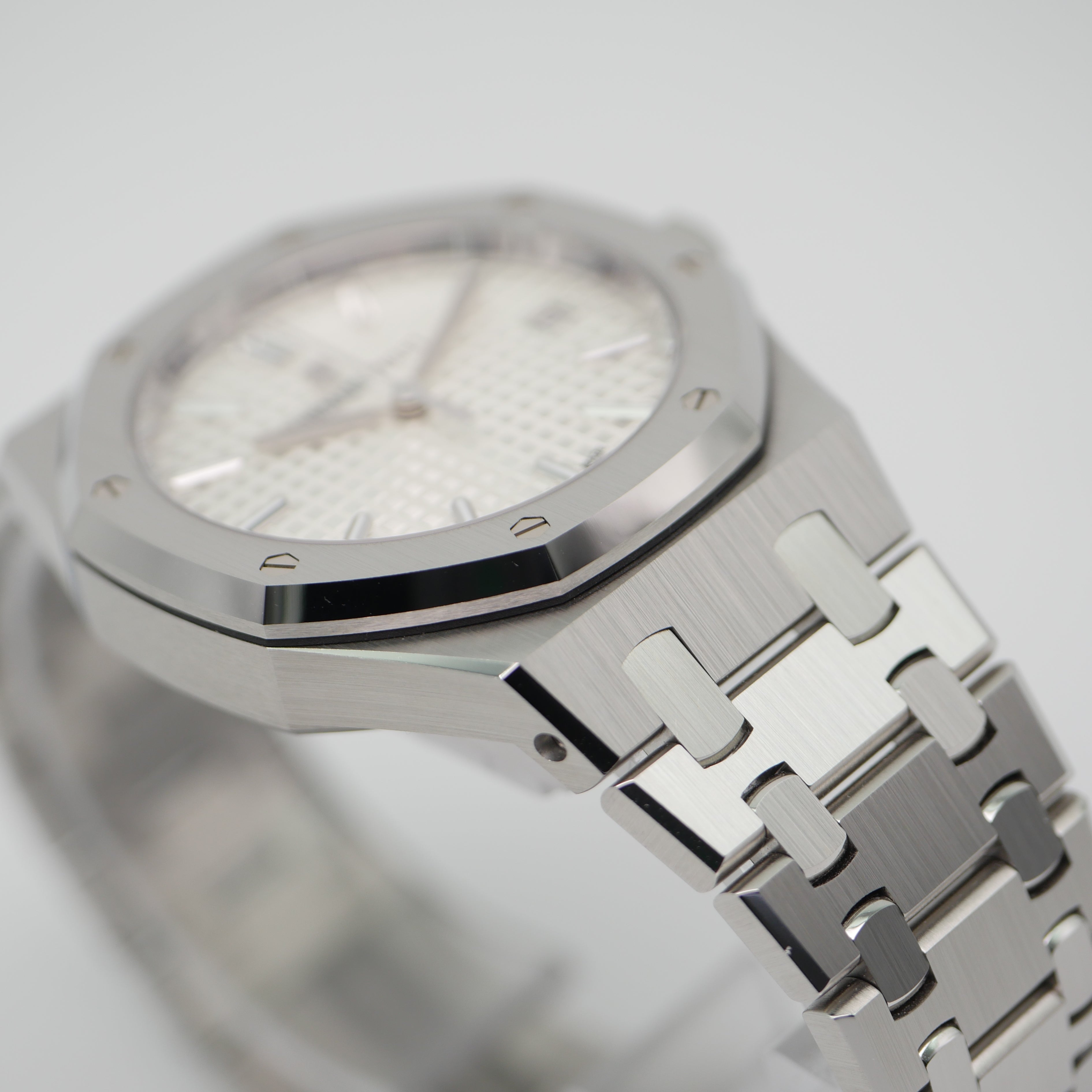 Audemars Piguet Lady Royal Oak Stahl 77350ST.OO.1261ST.01 - 2022