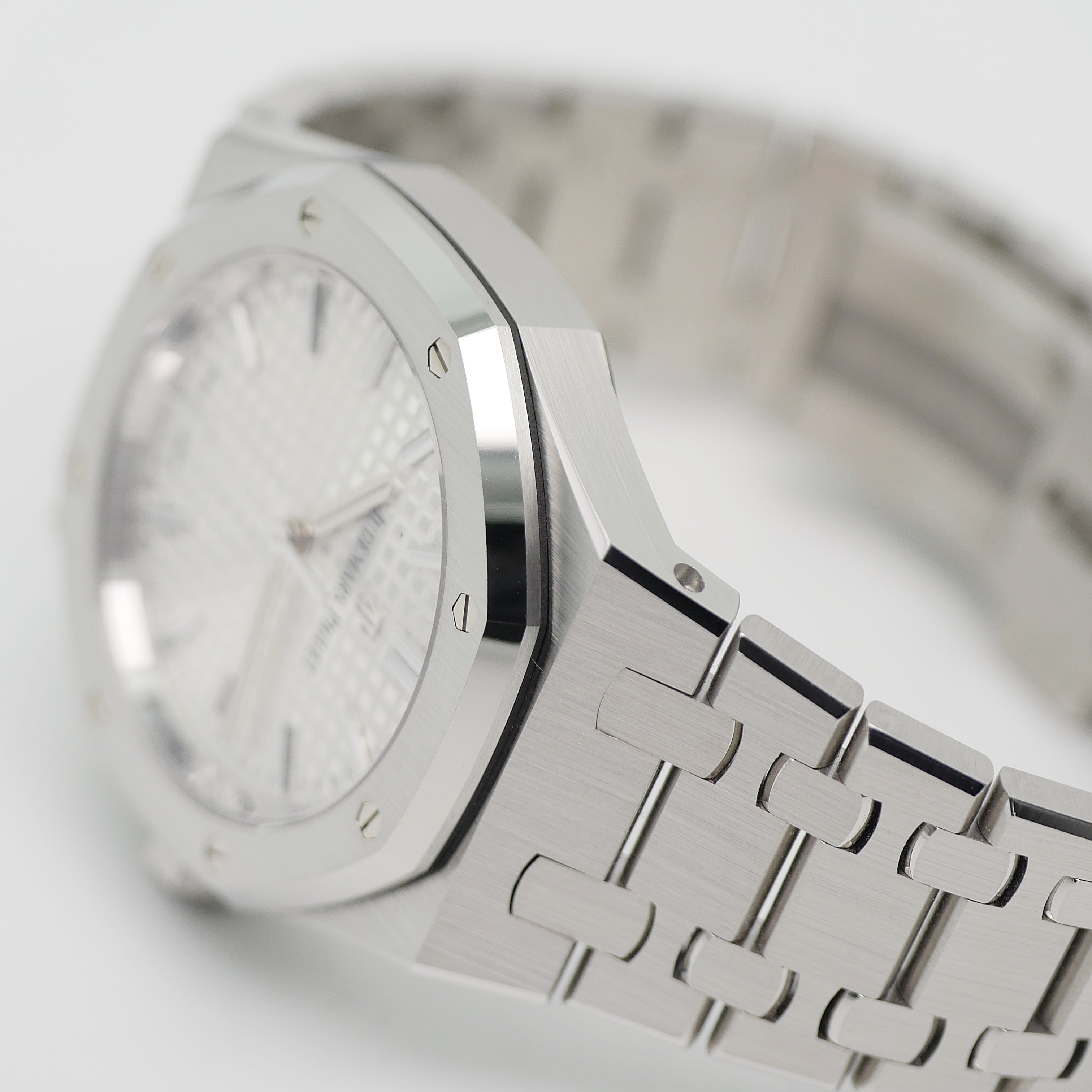 Audemars Piguet Lady Royal Oak Stahl 77350ST.OO.1261ST.01 - 2022