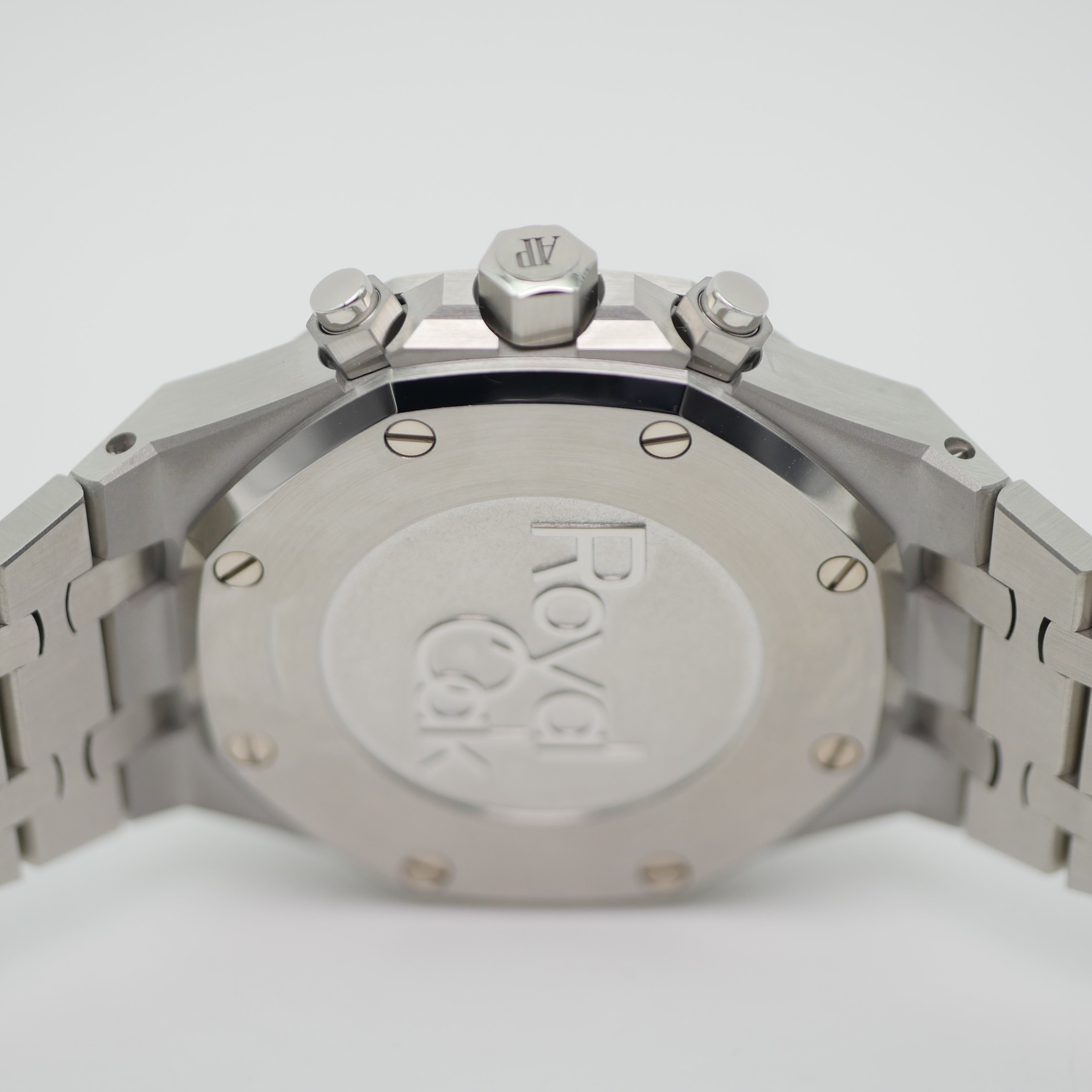 Audemars Piguet Royal Oak Chronograph Stahl 26715ST.ZZ.1356ST.01 - 2022