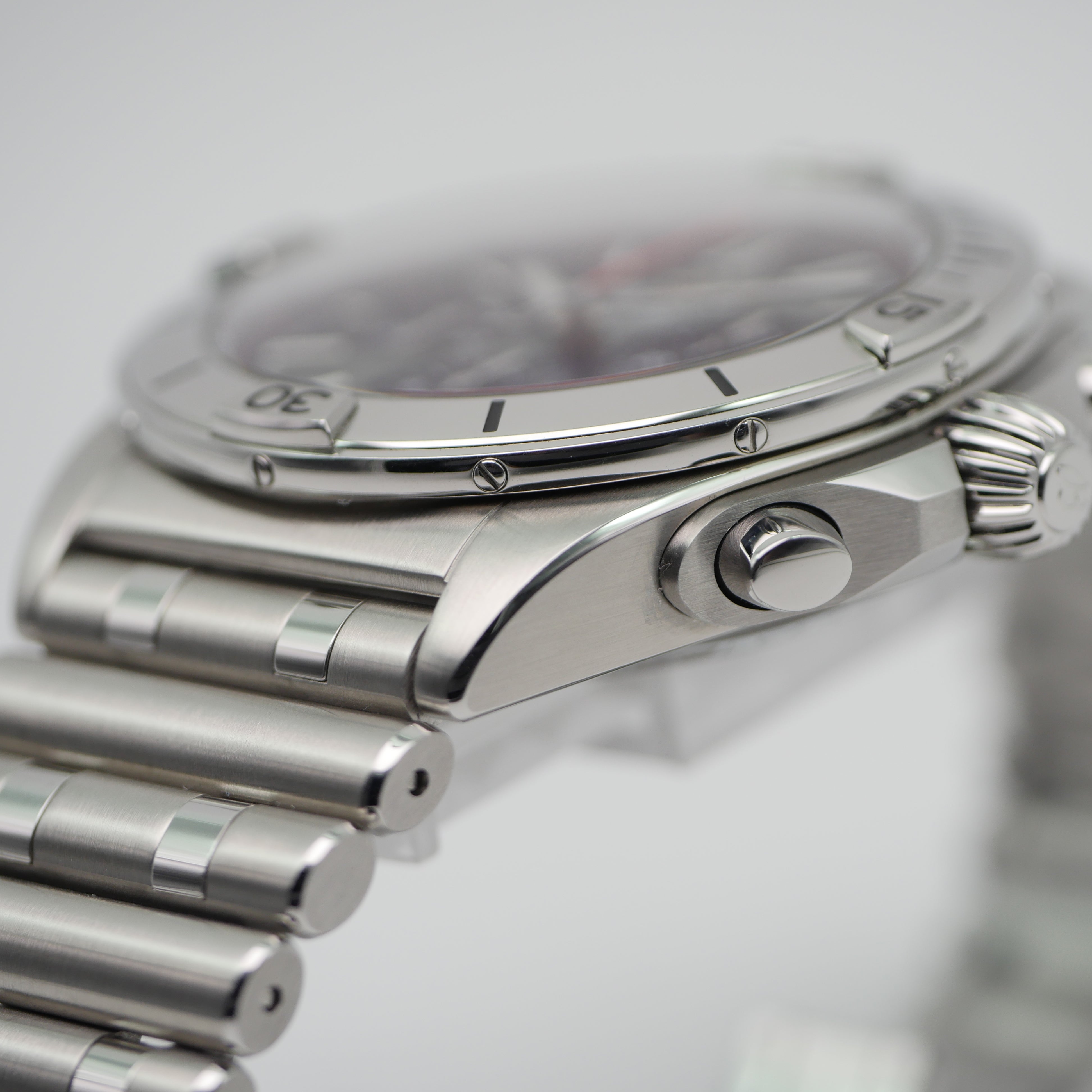 Breitling Chronomat B01 42 Stahl AB0134