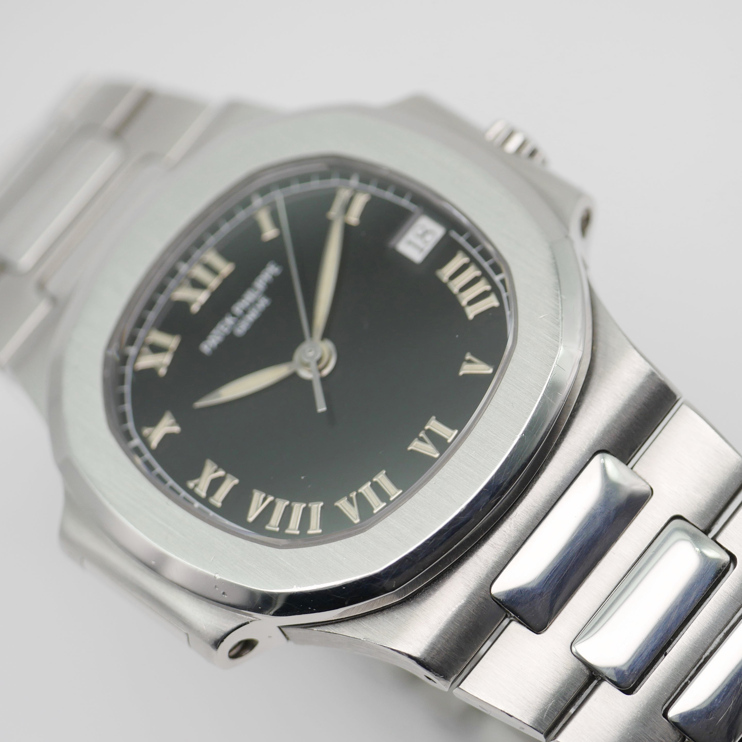 Patek Philippe Nautilus 36mm Stahl - 3800/1A-001 - 1998