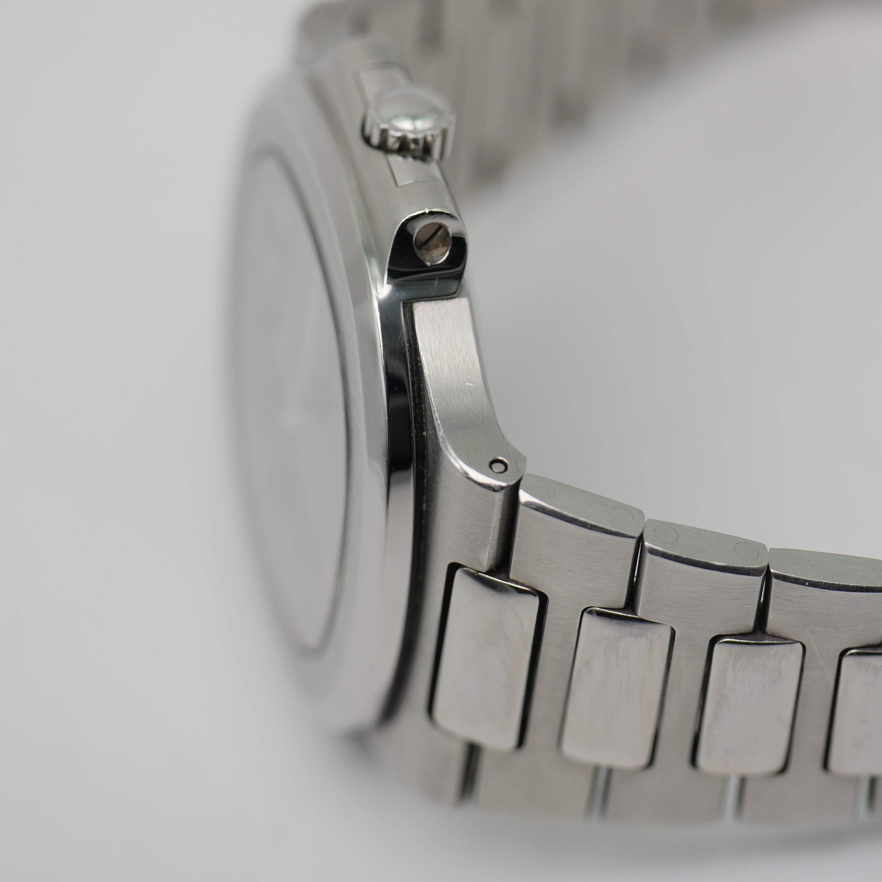 Patek Philippe Nautilus 36mm Stahl - 3800/1A-001 - 1998