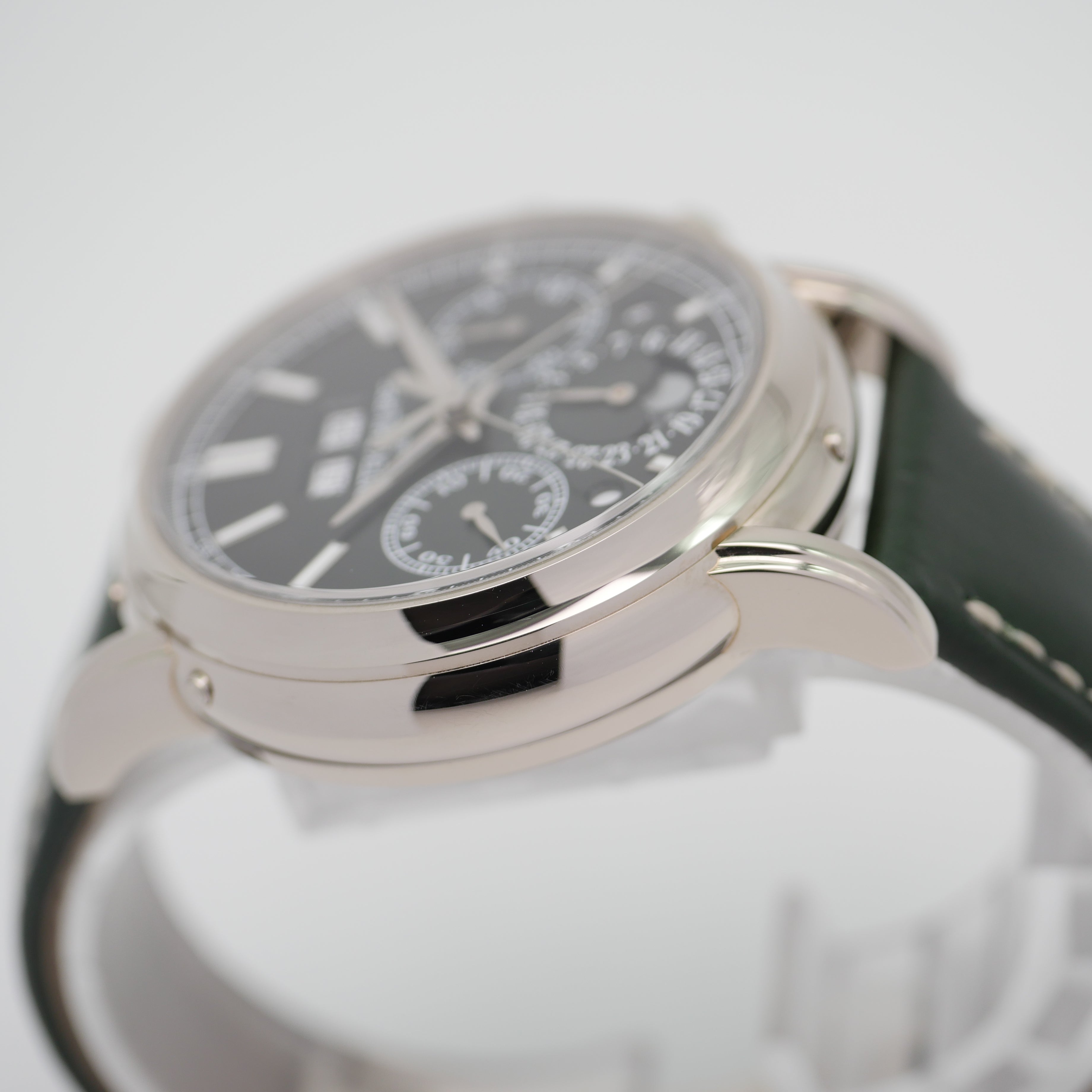Patek Philippe Perpetual Calendar Split Second Chronograph Weißgold- 5204G-011