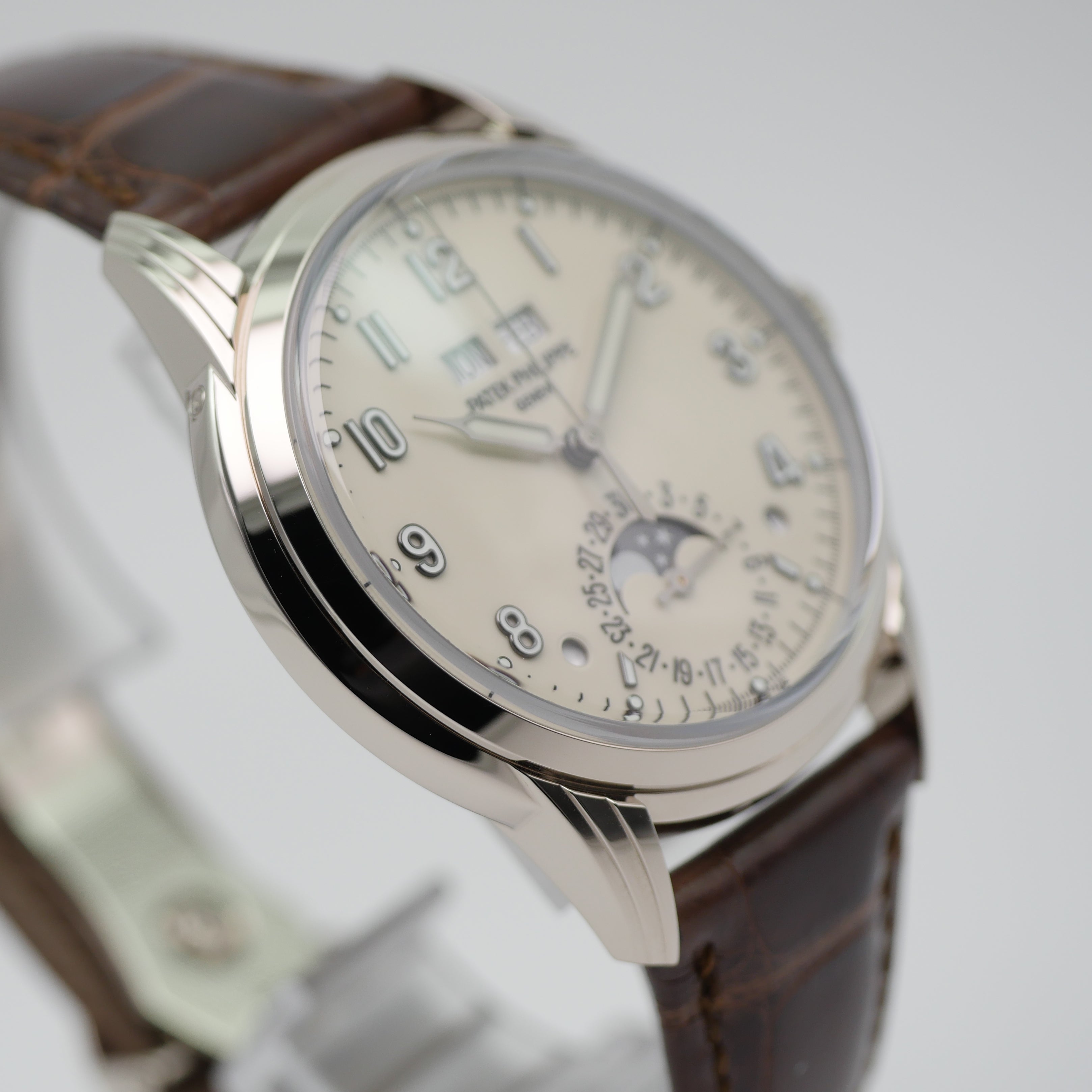 Patek Philippe Grandes Complications Perpetual Calendar Weißgold 5320G-001 - 2022