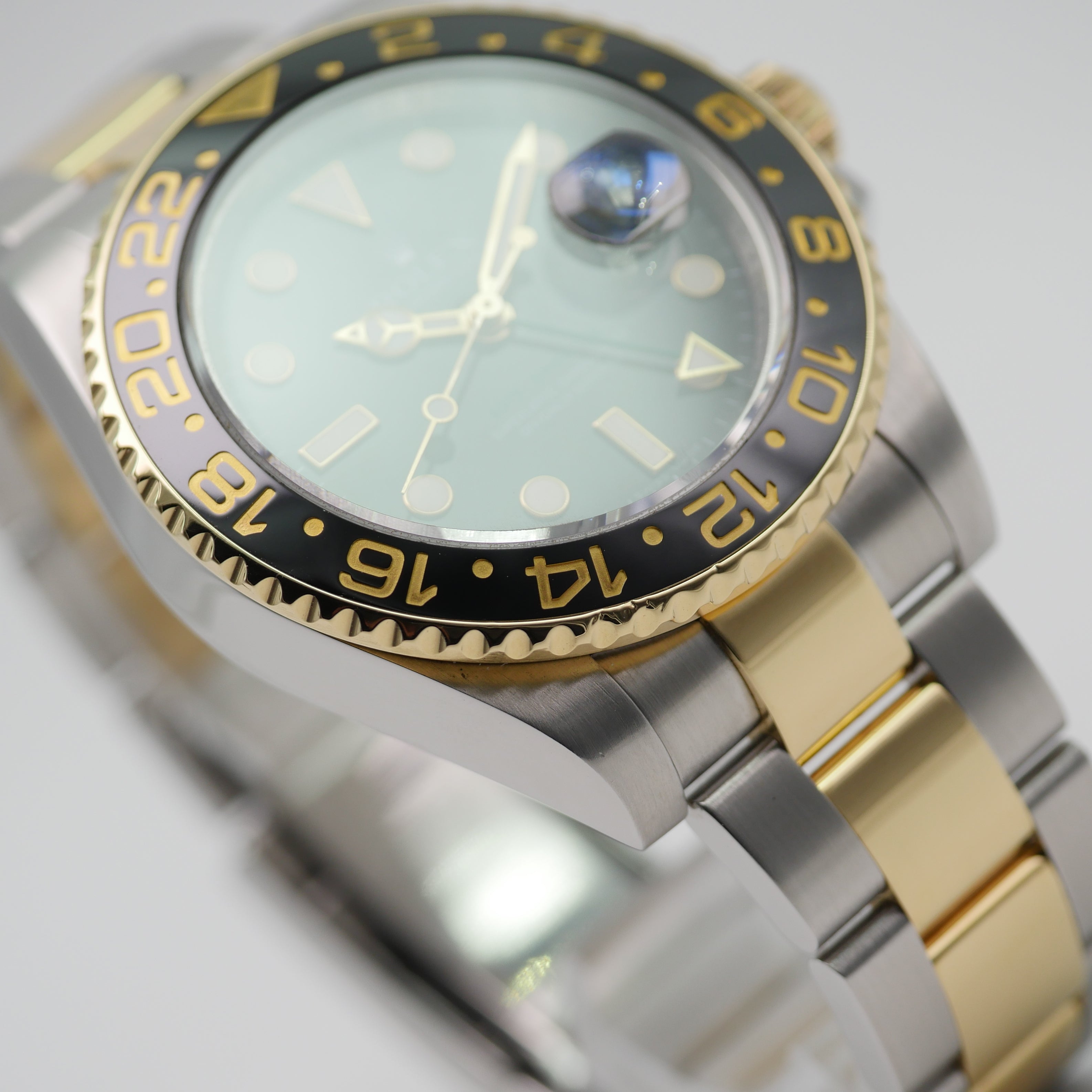Rolex GMT-Master II Stahl / Gelbgold 116713LN - 2007