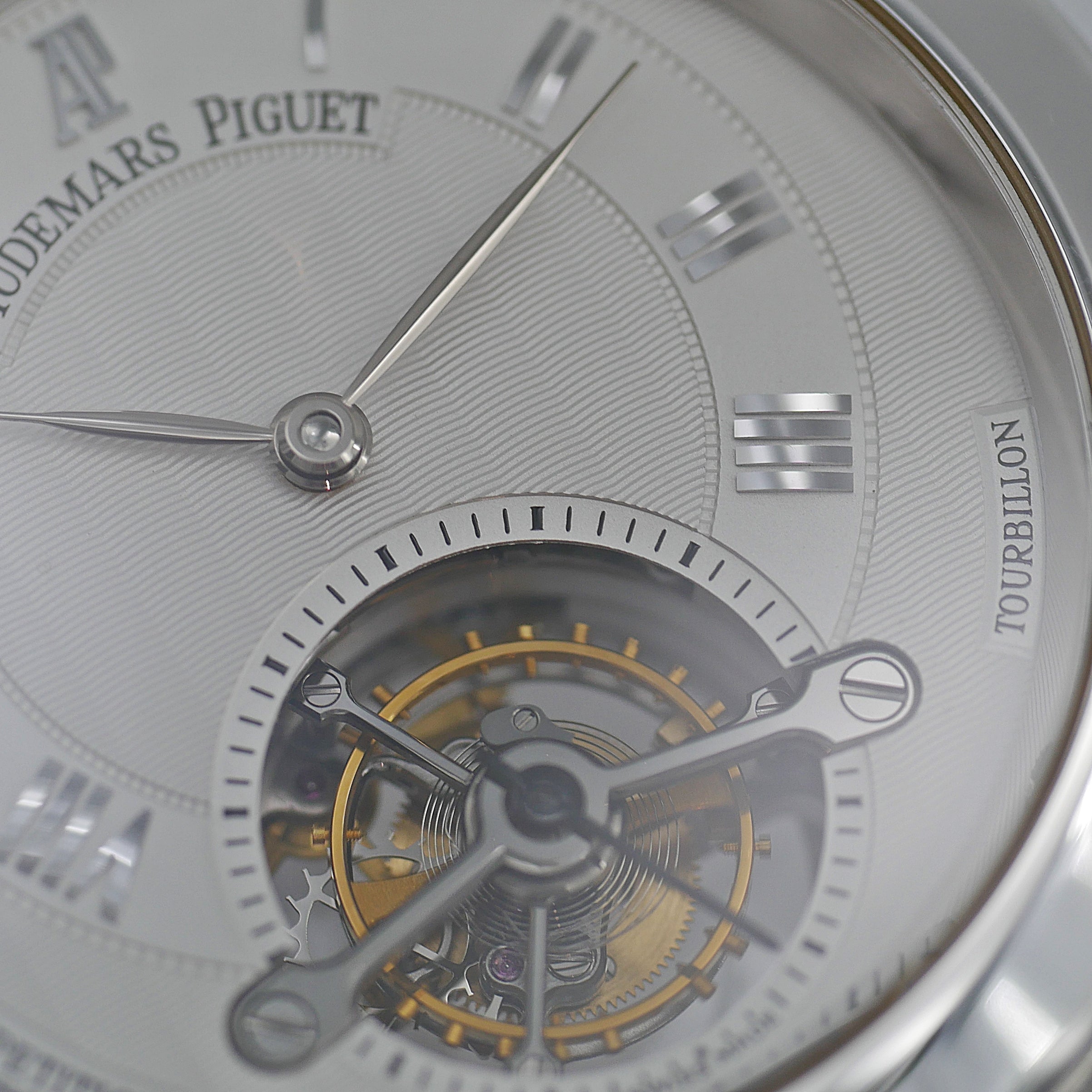 Minute Repeater Tourbillon Weißgold