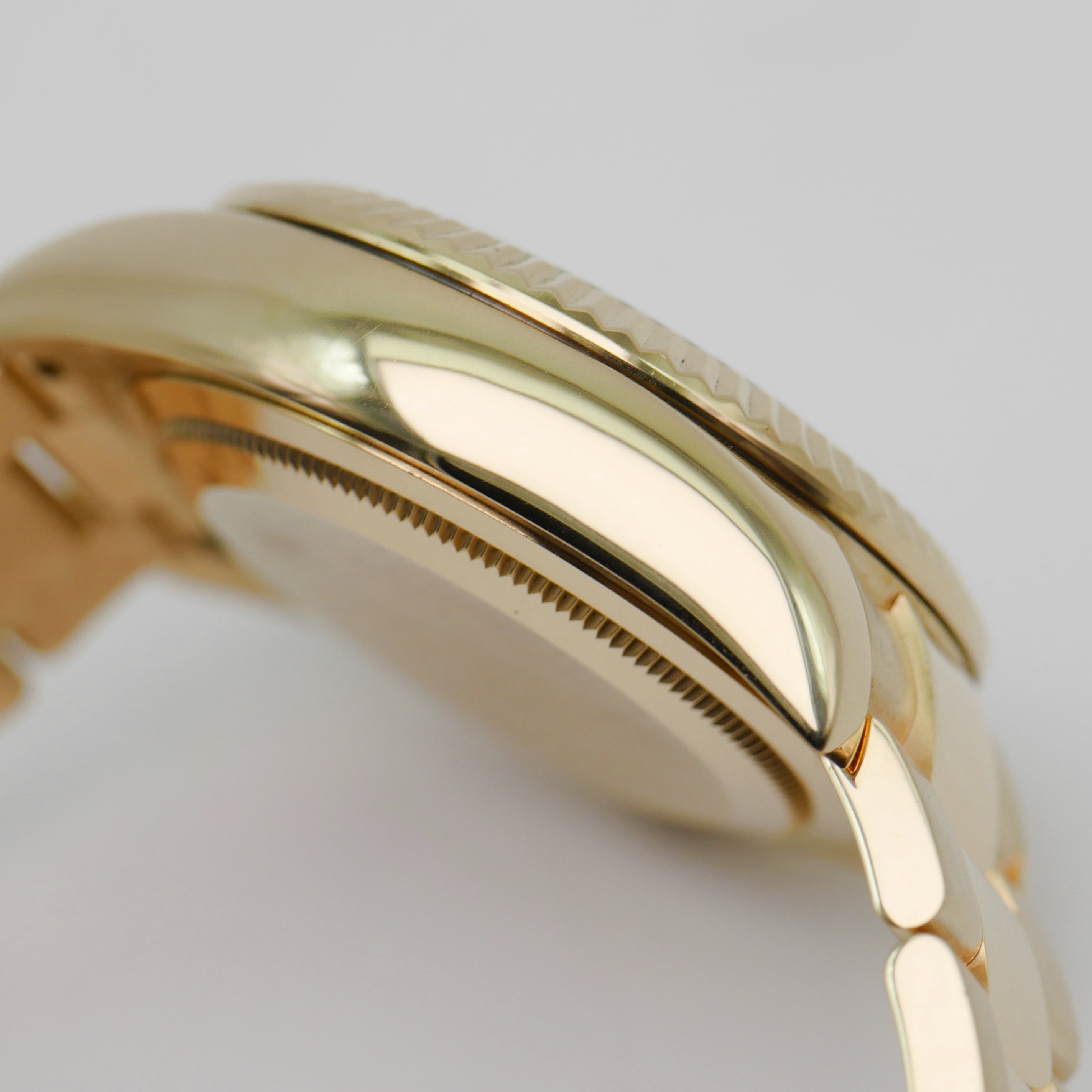 Gelbgold