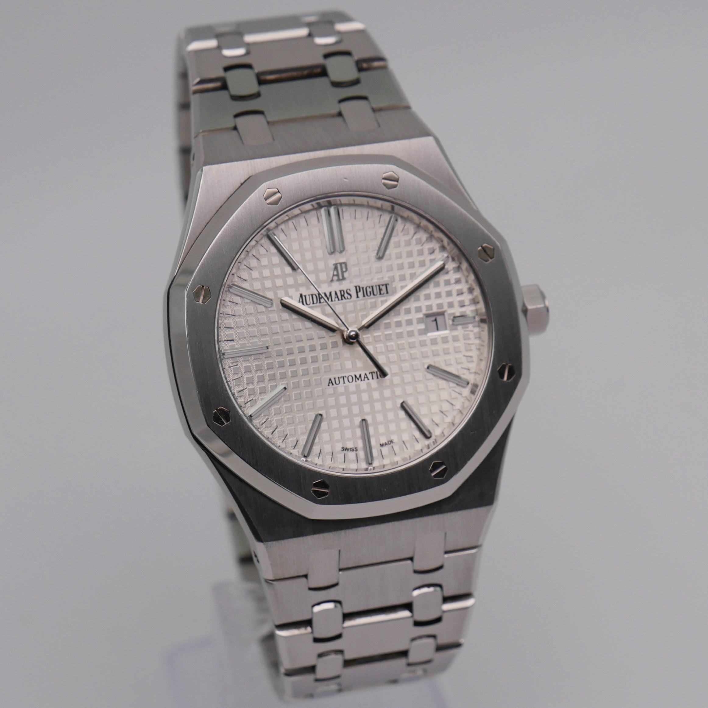 Audemars Piguet Royal Oak Stahl  15400ST.OO.1220ST.02 - 2018