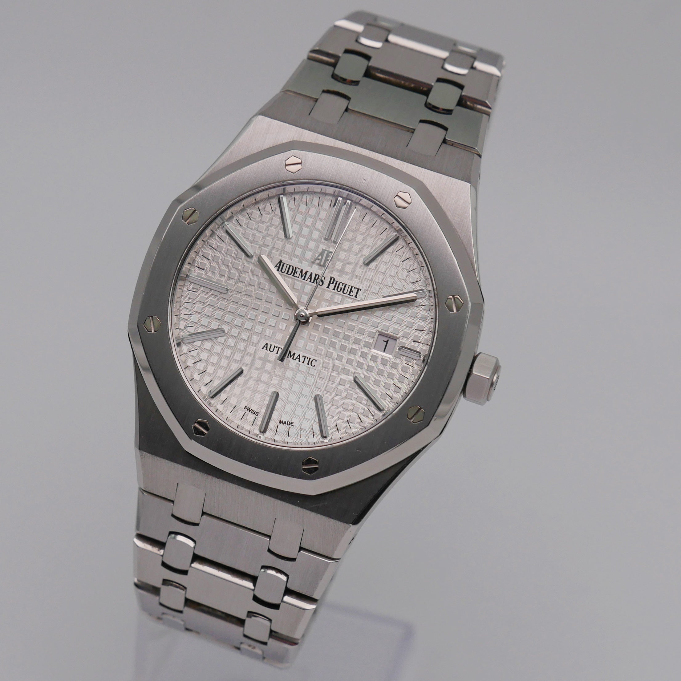 Audemars Piguet Royal Oak Stahl  15400ST.OO.1220ST.02 - 2018
