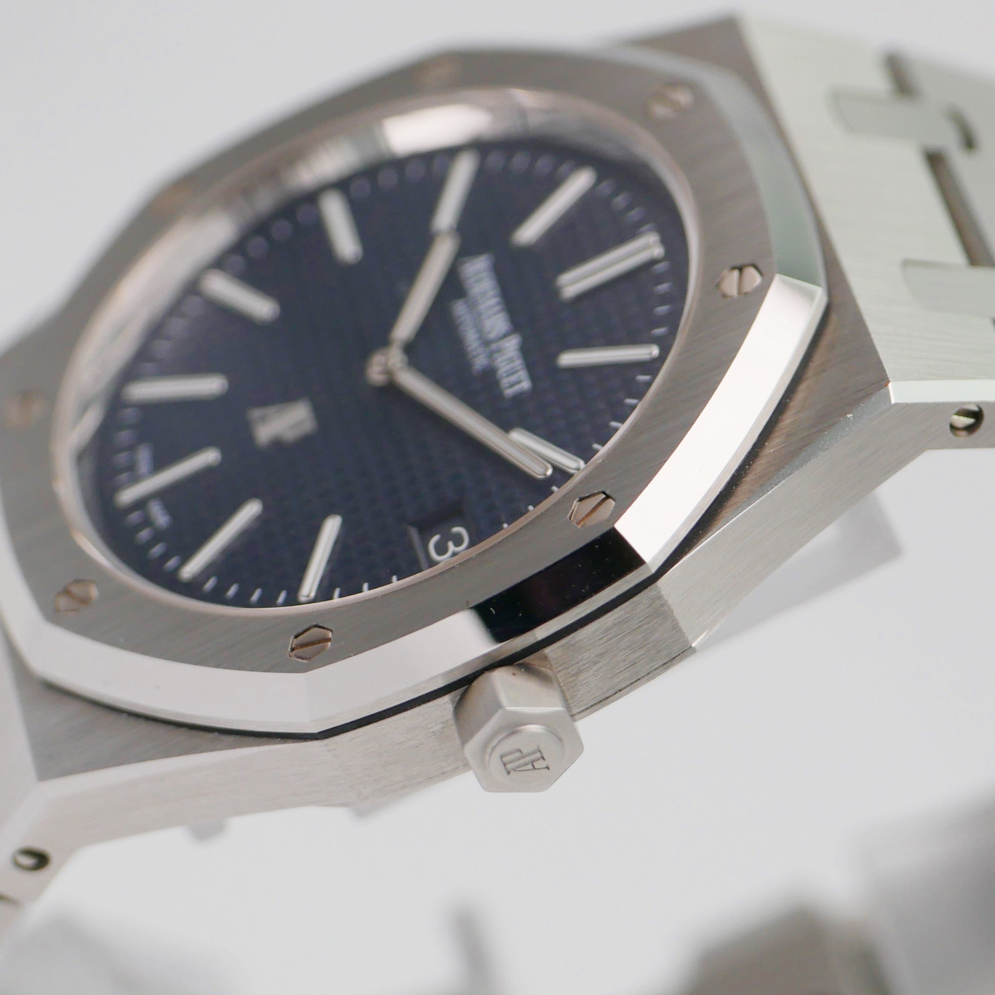Audemars Piguet Royal Oak ''Jumbo'' Extra-Thin Steel 15202ST ''Unworn''