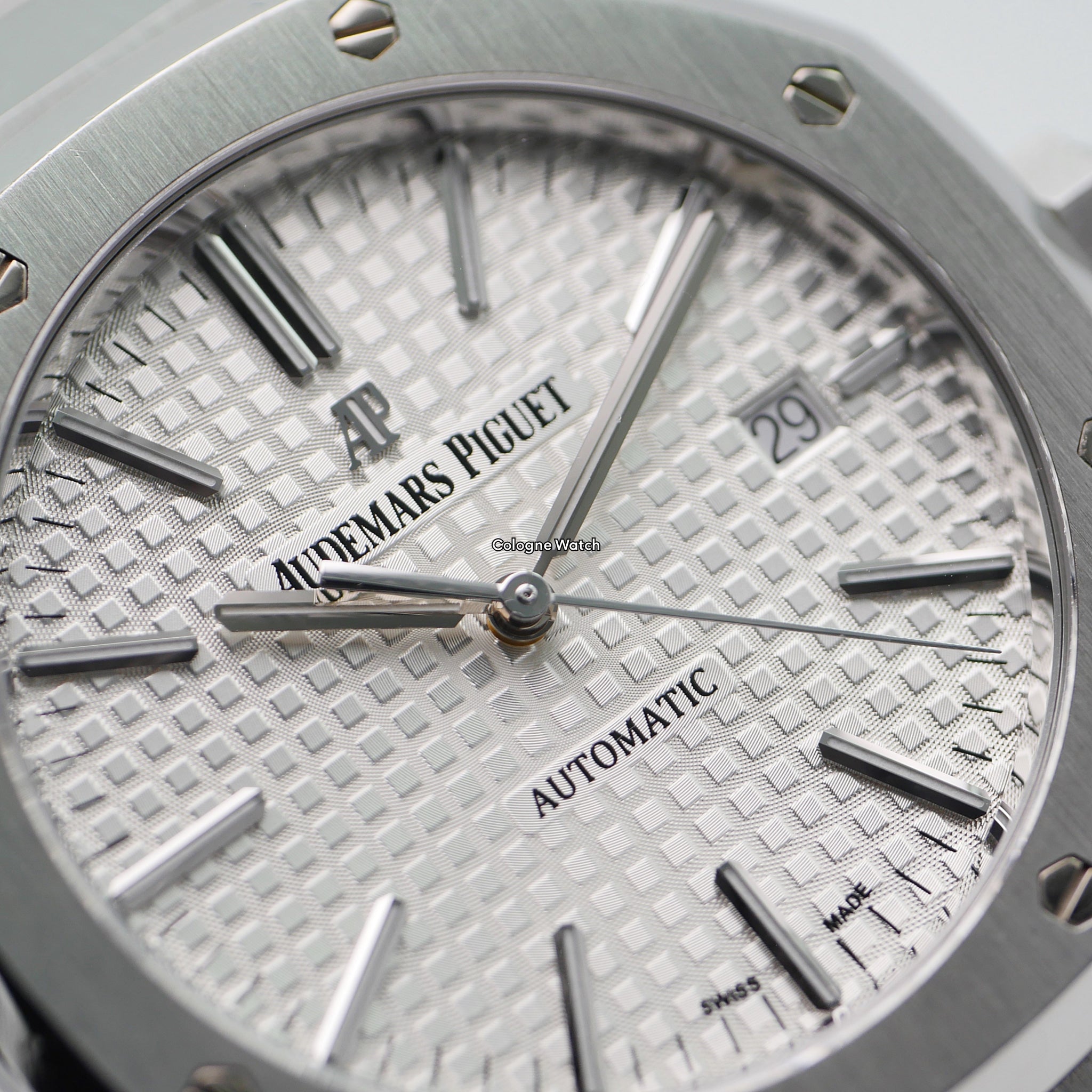 Audemars Piguet Royal Oak Steel 15400ST.OO.1220ST.02 