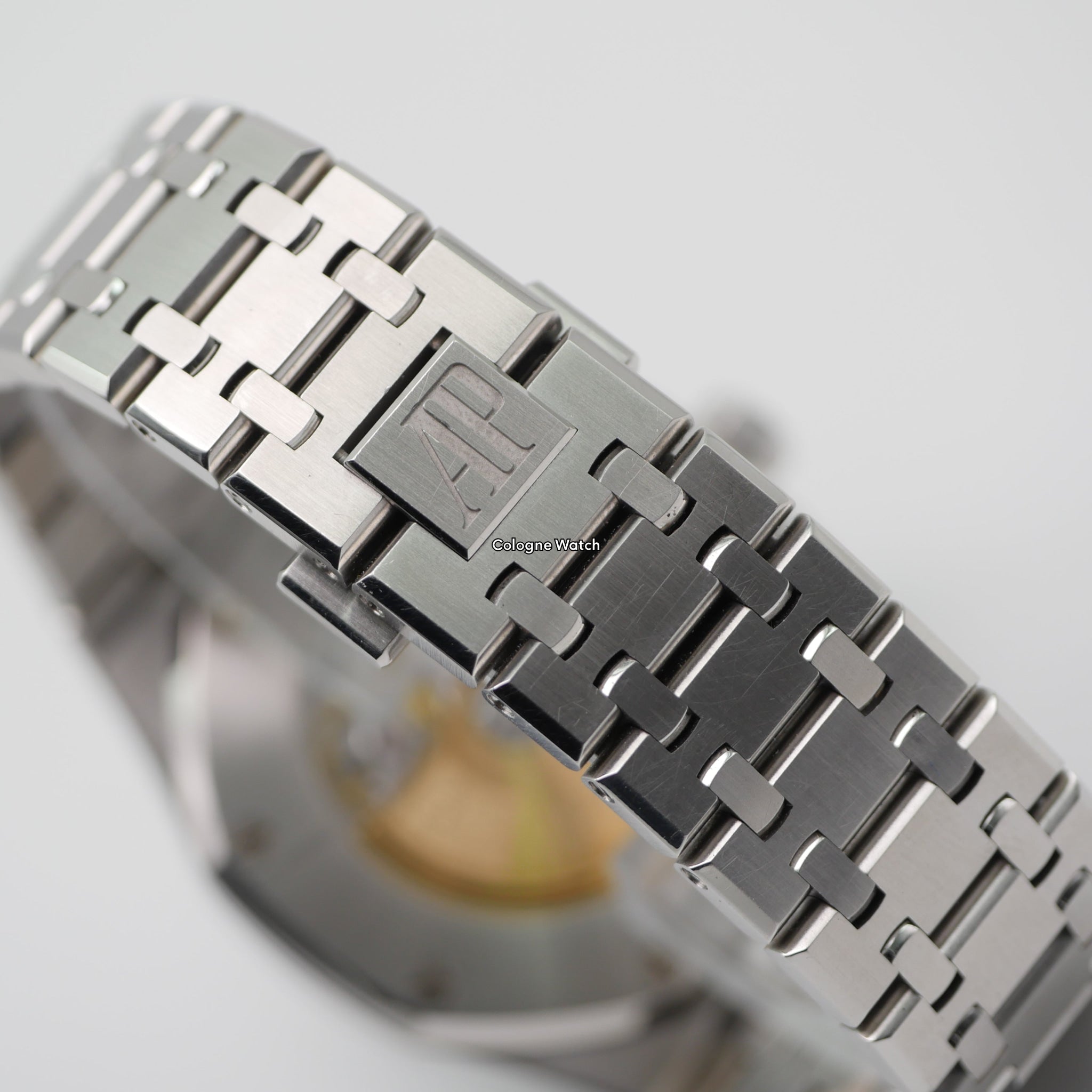Audemars Piguet Royal Oak 15400ST.OO.1220ST.03 - 2015