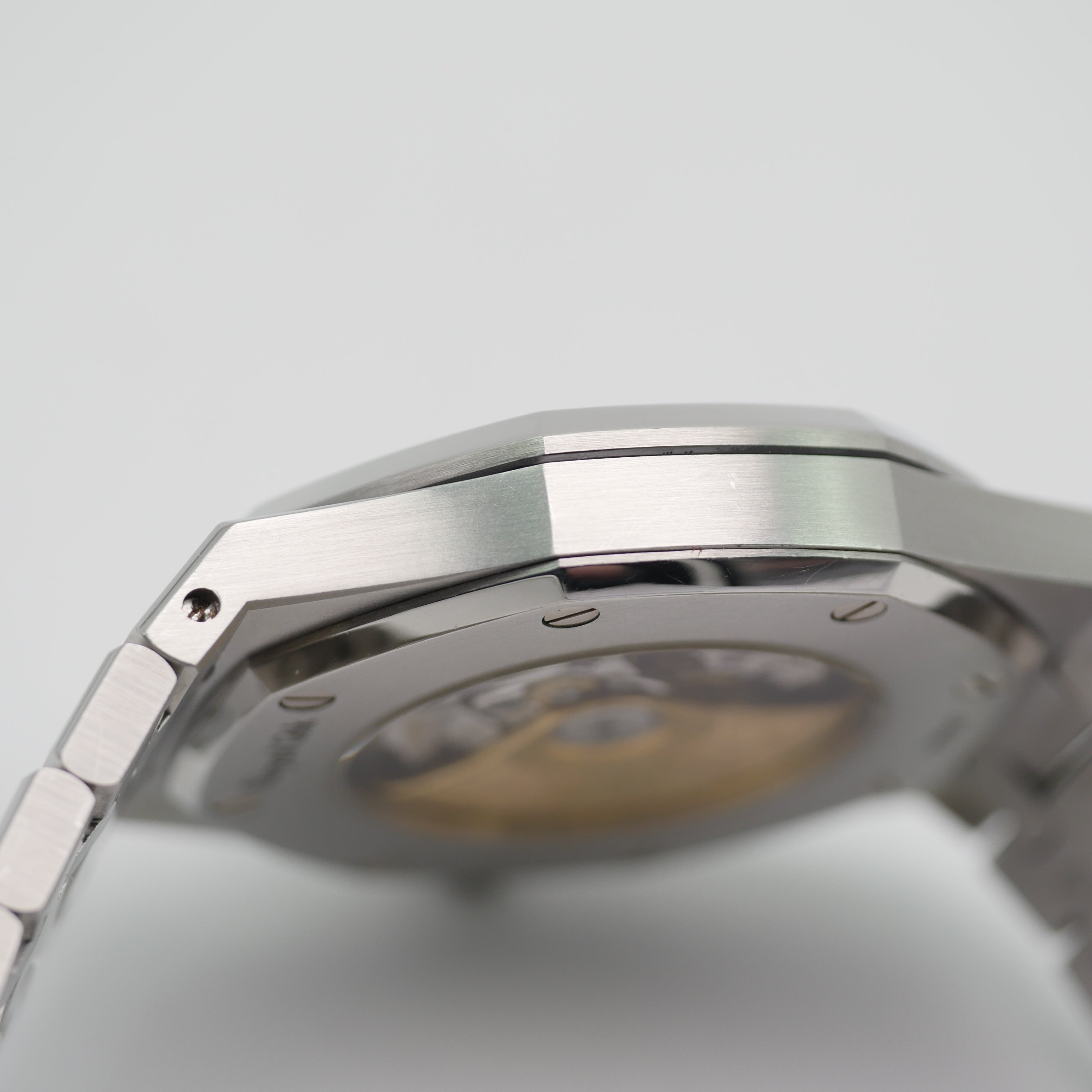 Audemars Piguet Royal Oak Steel 15400ST.OO.1220ST.02 