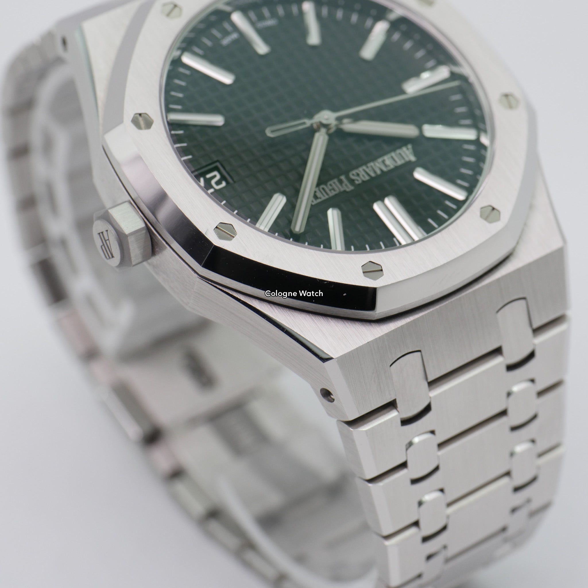 Audemars Piguet Royal Oak Green 15510ST.OO.1320ST.09