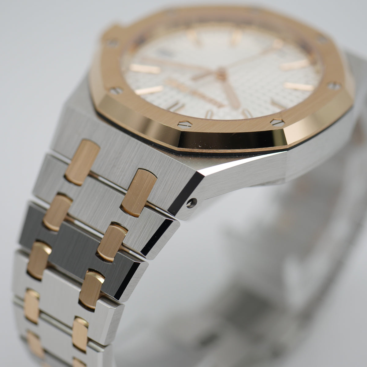 Audemars Piguet Royal Oak Stahl / Roségold 15550SR.OO.1356SR.02 - 2023