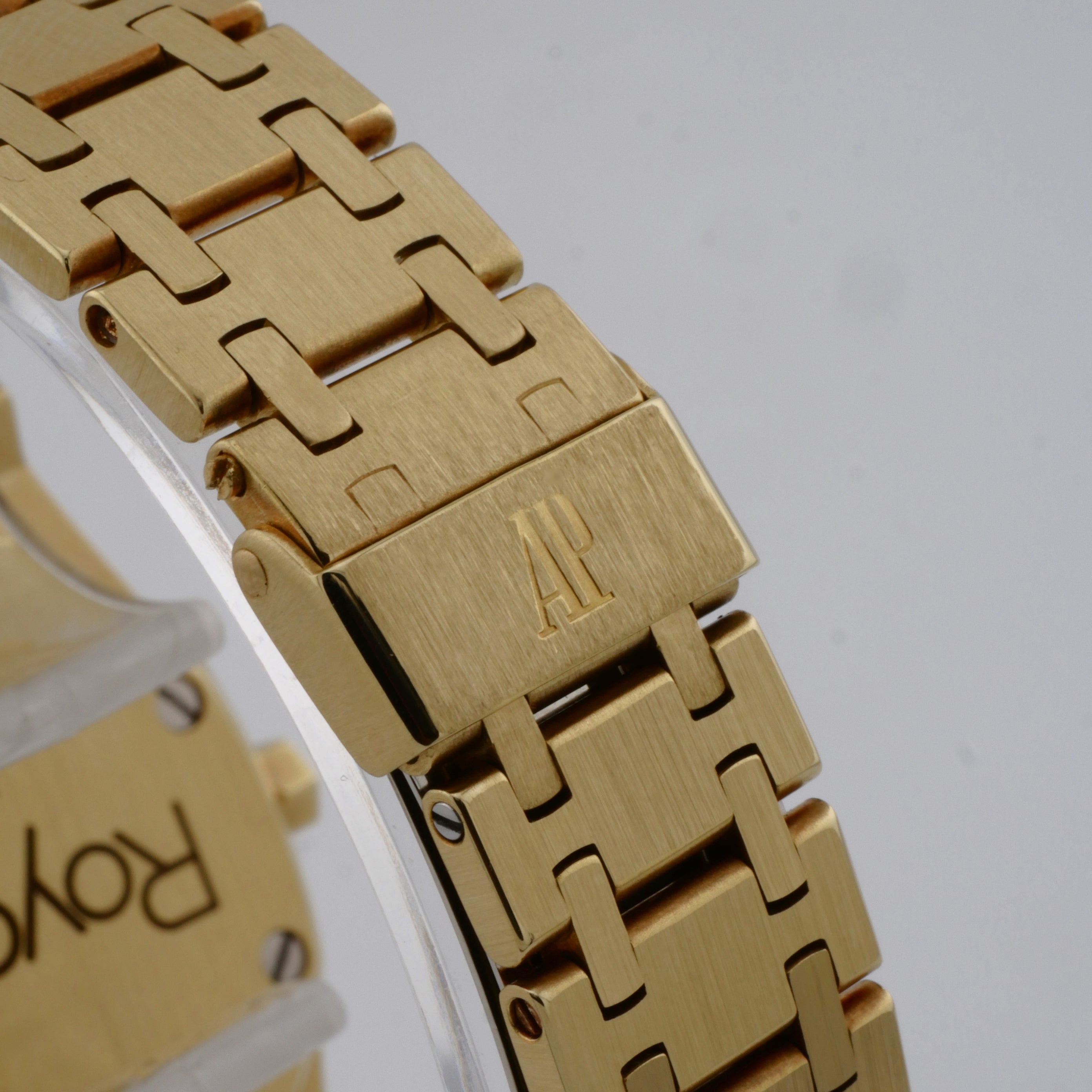 Audemars Piguet Royal Oak 36mm Yellow Gold - 4100BA