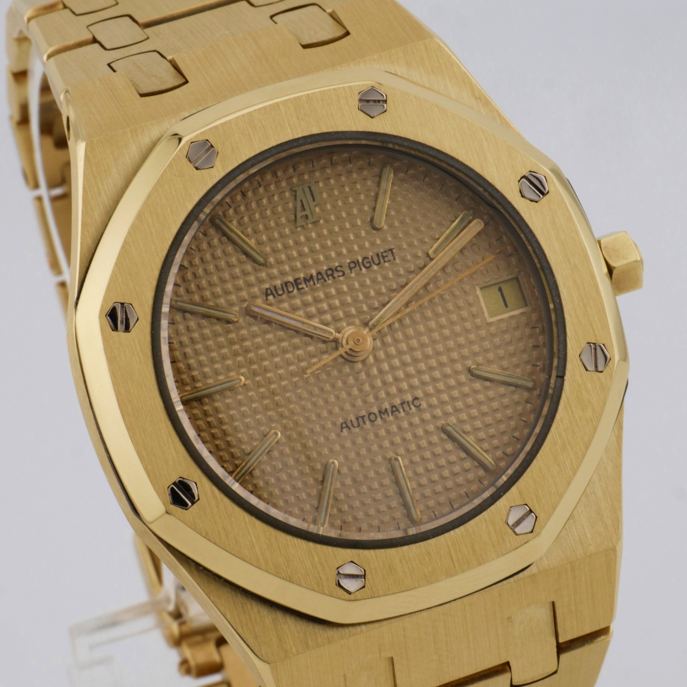 Audemars Piguet Royal Oak 36mm Yellow Gold - 4100BA