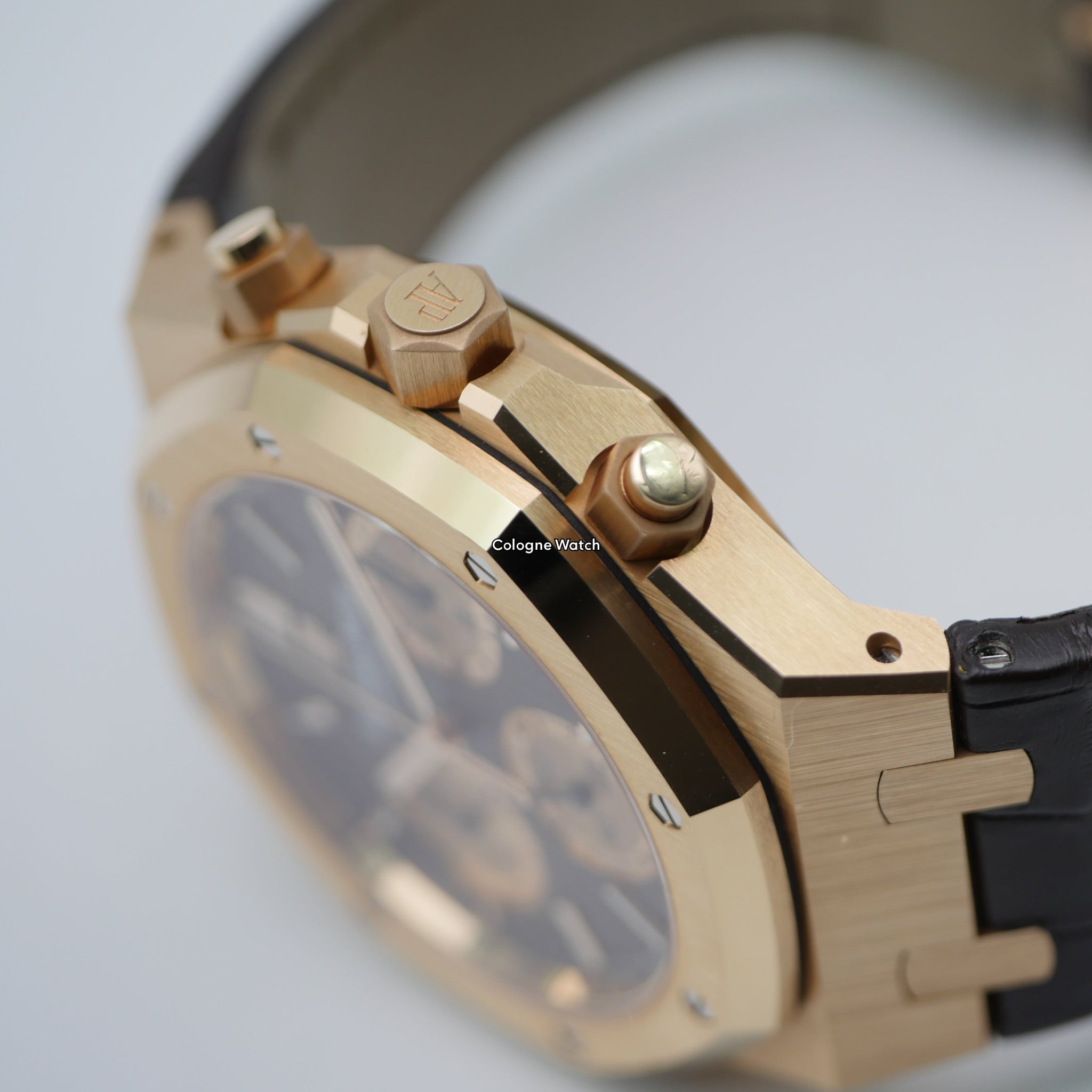 Audemars Piguet Royal Oak Chronograph Rose Gold 26239OR.OO.D821CR.01 - 2021 