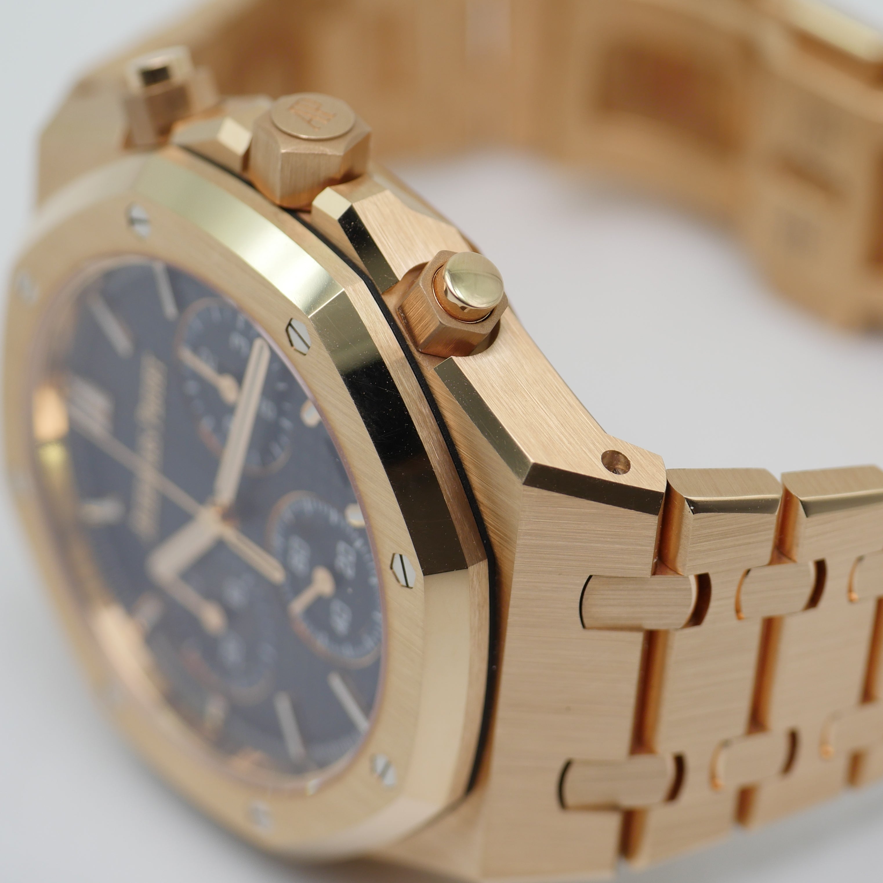 Audemars Piguet Royal Oak Roségold 26240OR.OO.1320OR.01 - 2024