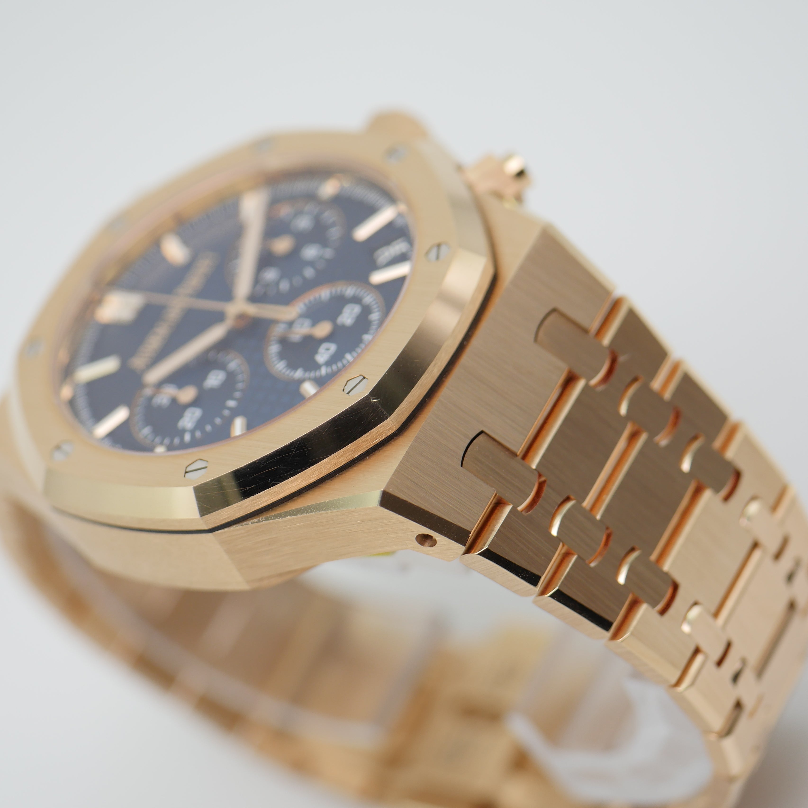 Audemars Piguet Royal Oak Roségold 26240OR.OO.1320OR.01 - 2024