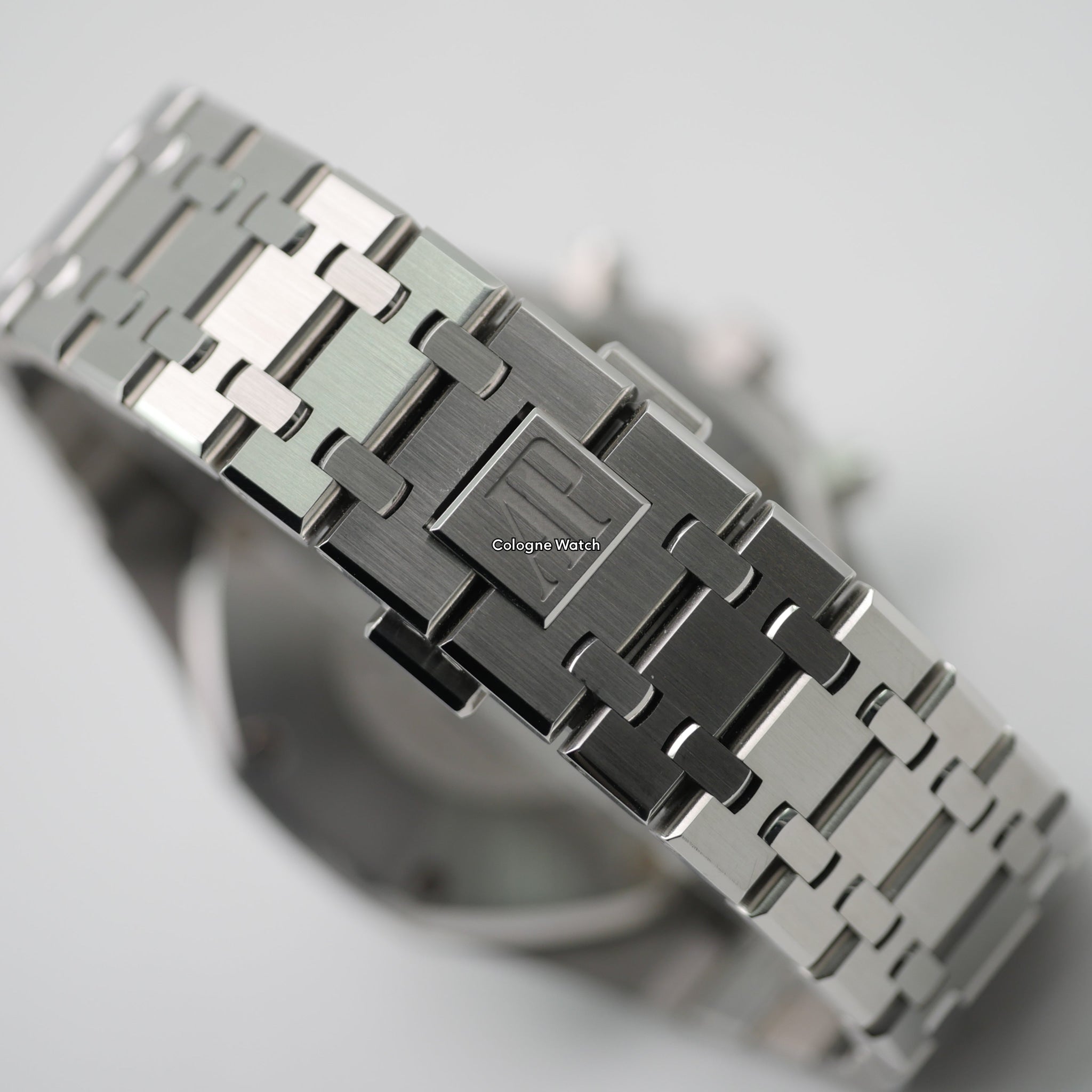 Audemars Piguet Royal Oak Chronograph 26320ST - 2015