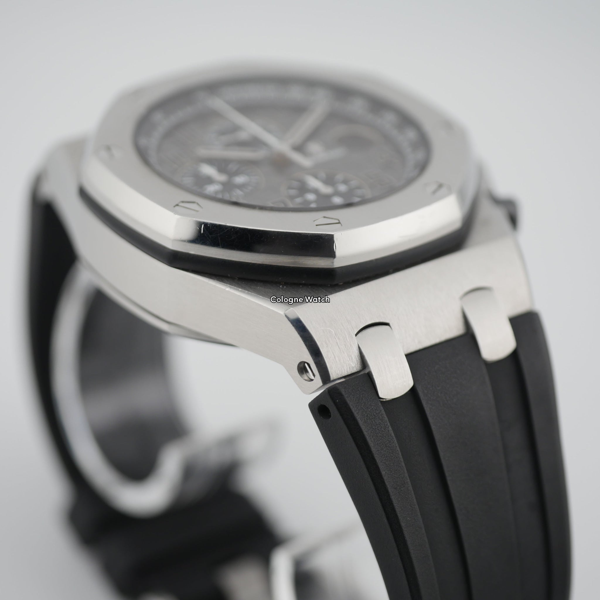 Audemars Piguet Royal Oak Offshore Stahl "Elephant" 26470ST.OO.A104CR.01 - 2017